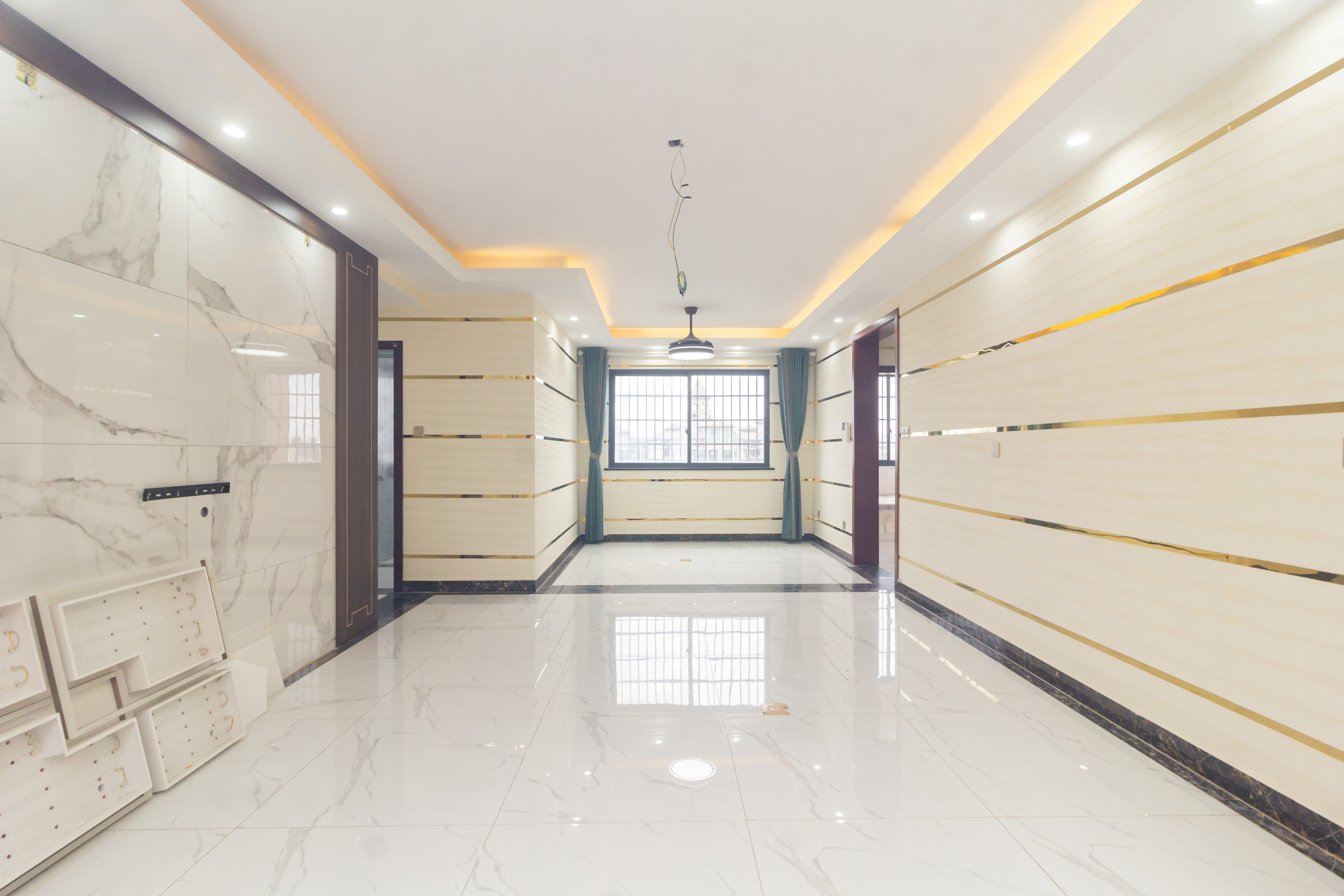 海德公园 4室2厅2卫 89.8万 海德公园 4室2厅2卫 89.8万客厅