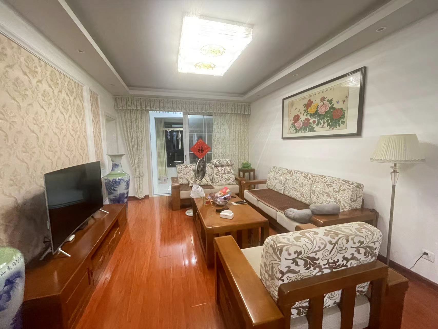 中泰财富湘江 3室2厅1卫 70.0万 中泰财富湘江 3室2厅1卫 70.0万室内图