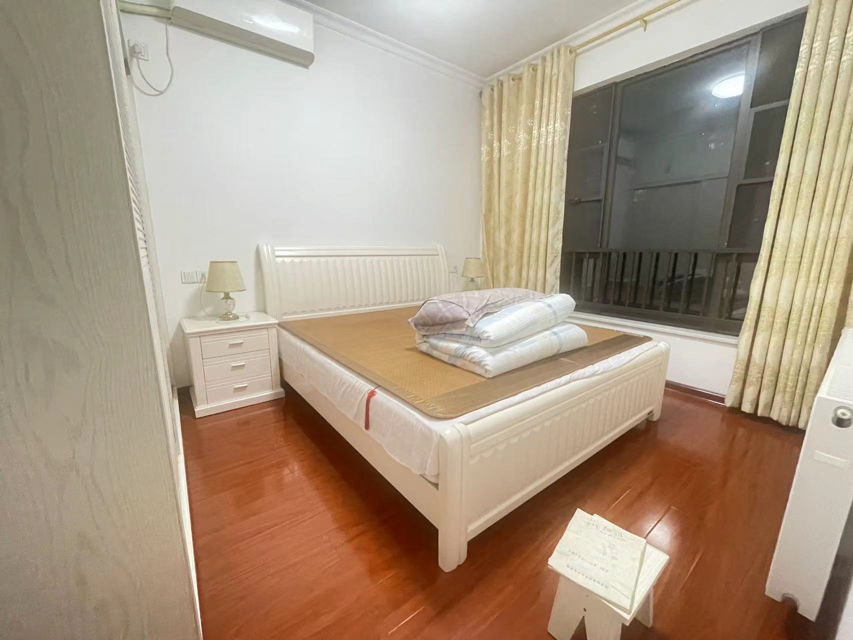 中泰财富湘江 3室2厅1卫 70.0万 中泰财富湘江 3室2厅1卫 70.0万室内图