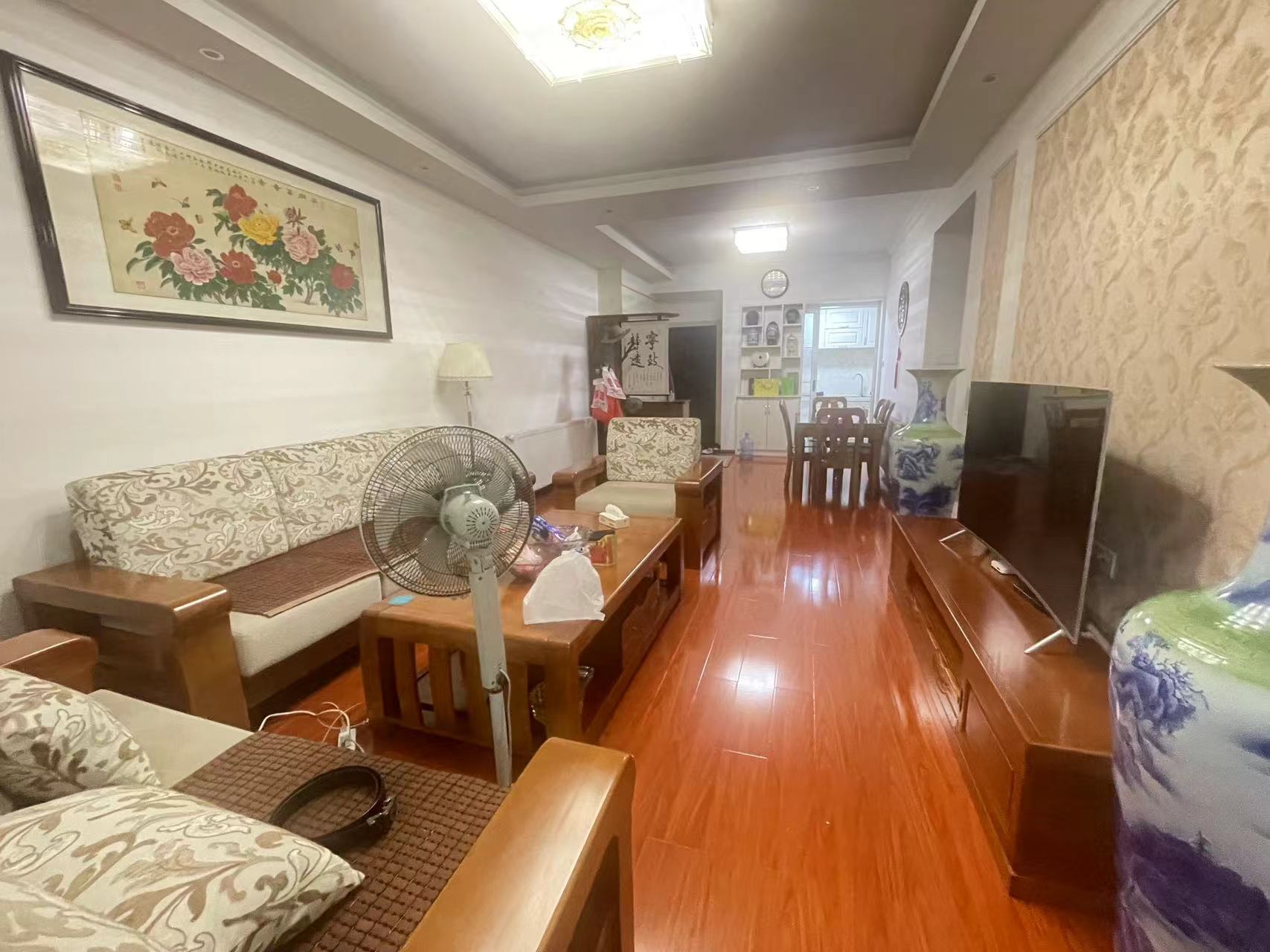 中泰财富湘江 3室2厅1卫 70.0万 中泰财富湘江 3室2厅1卫 70.0万室内图