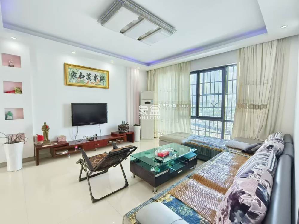 圣华名城建设北路110号  4室2厅2卫    51.8万