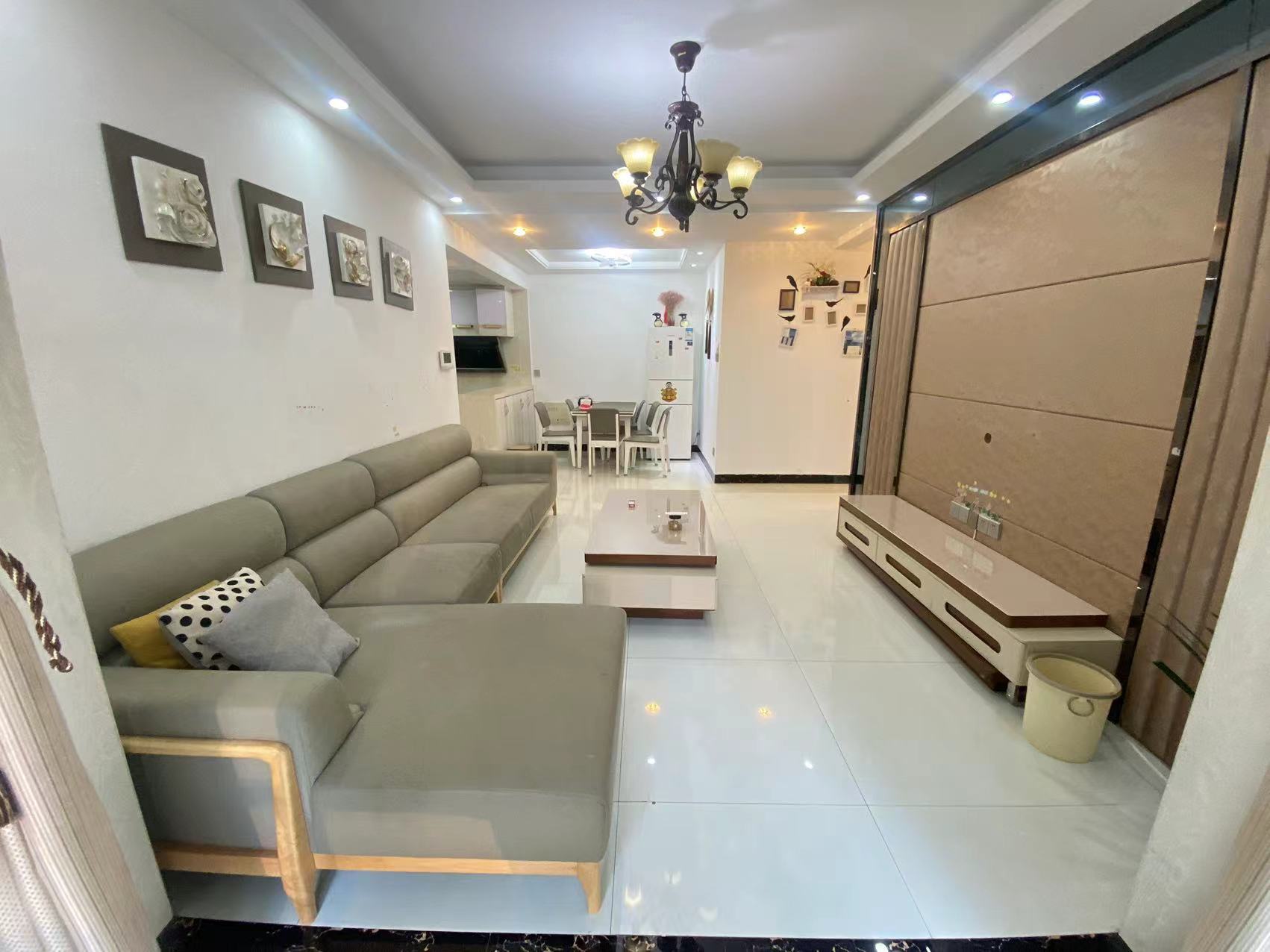 美的城三期 2室2厅1卫 42.0万 美的城三期 2室2厅1卫 42.0万室内图