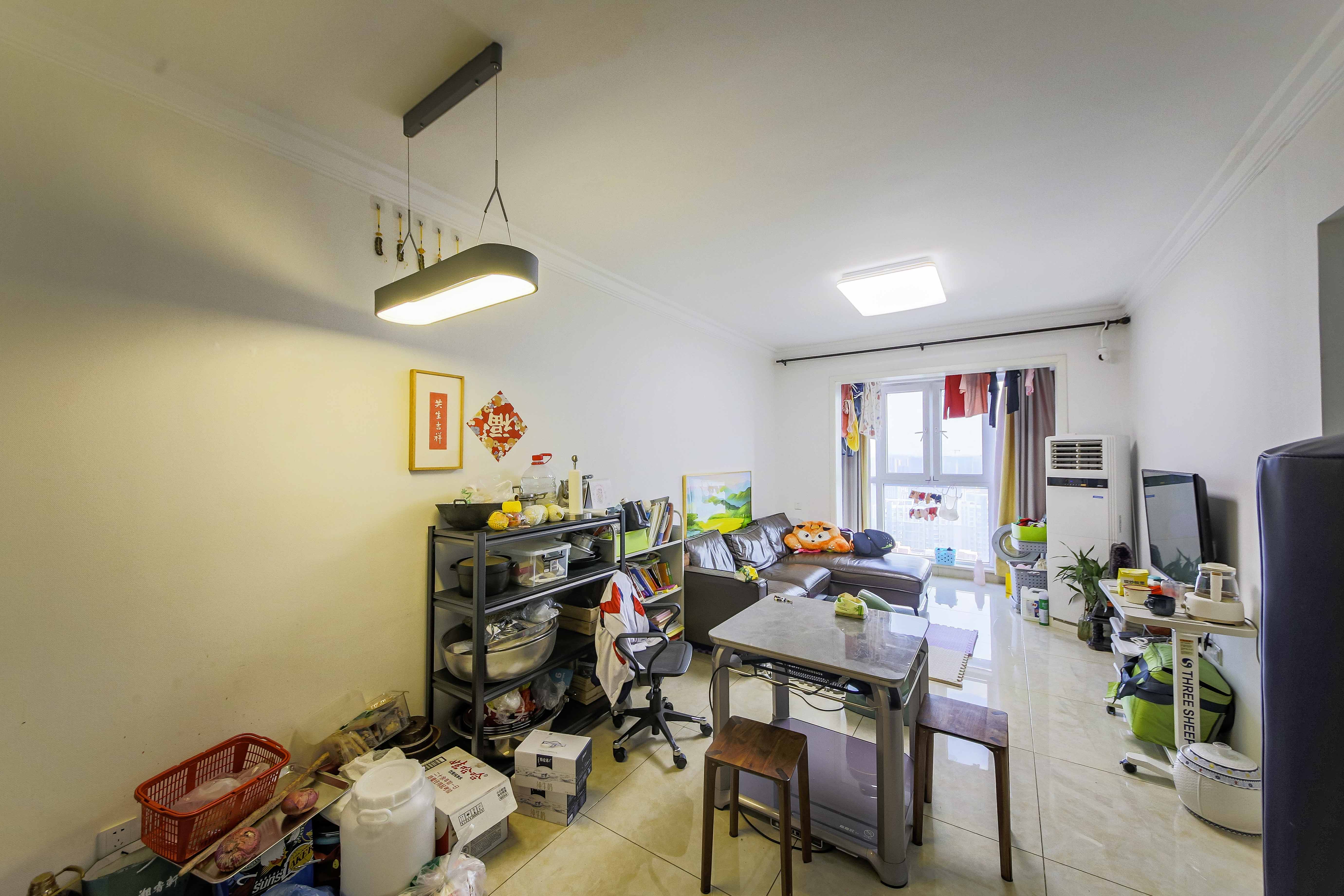 中建信和城  3室2厅1卫    108.0万 中建信和城  3室2厅1卫    108.0万客厅