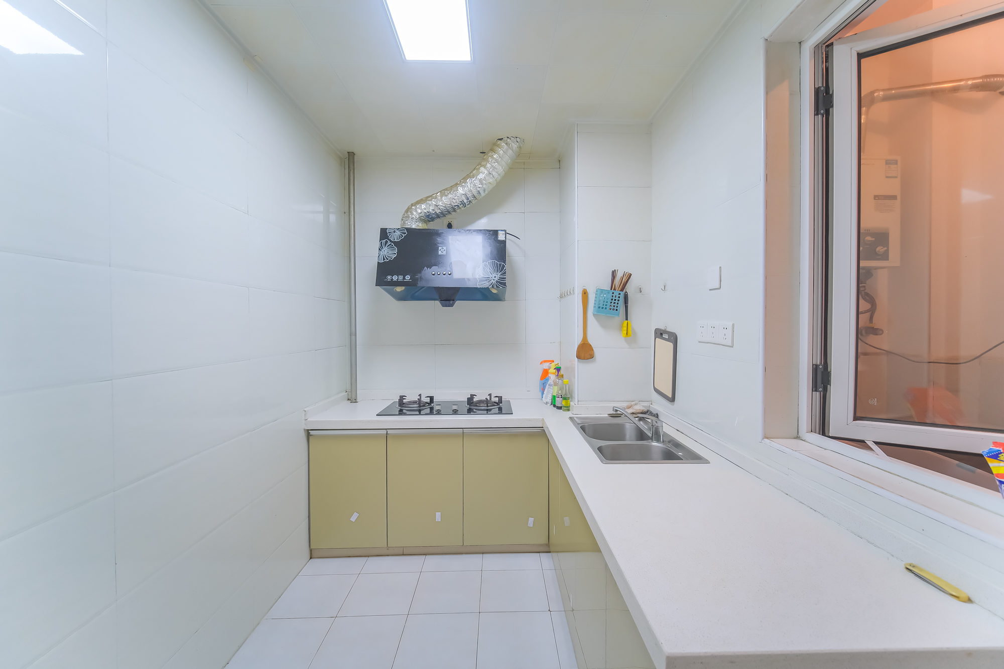 山水湾 3室2厅1卫 62.0万 山水湾 3室2厅1卫 62.0万厨房