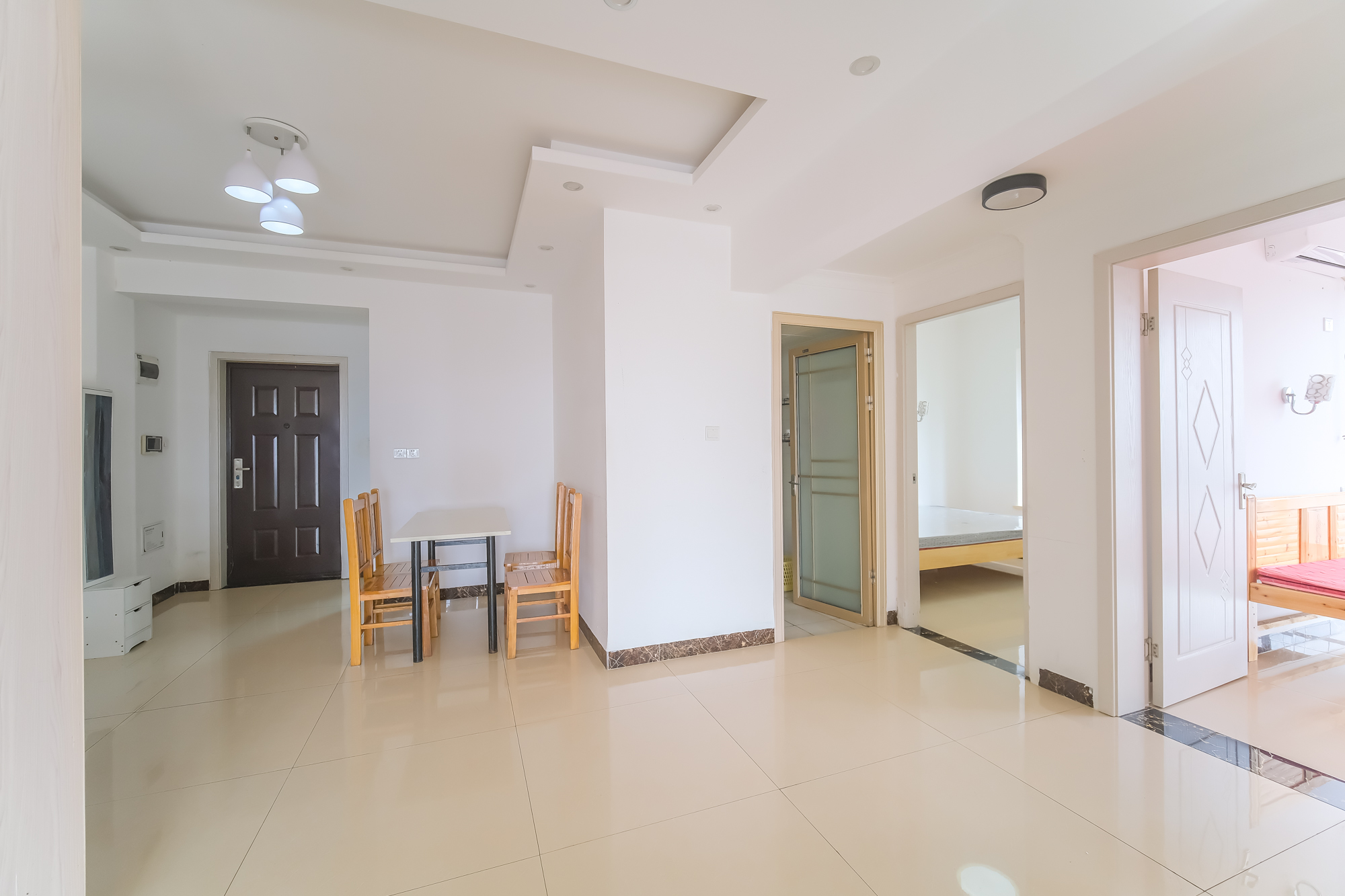 山水湾 3室2厅1卫 62.0万 山水湾 3室2厅1卫 62.0万客厅