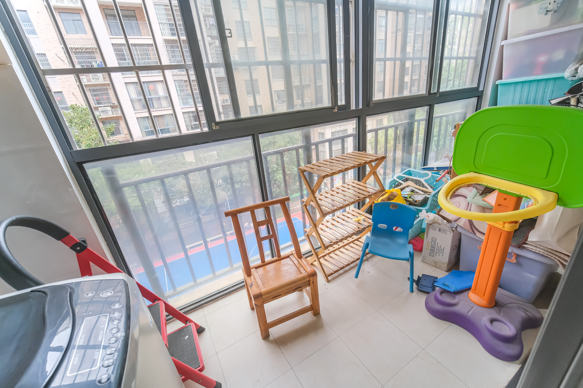 山水湾  3室2厅1卫    88.0万 山水湾  3室2厅1卫    88.0万阳台