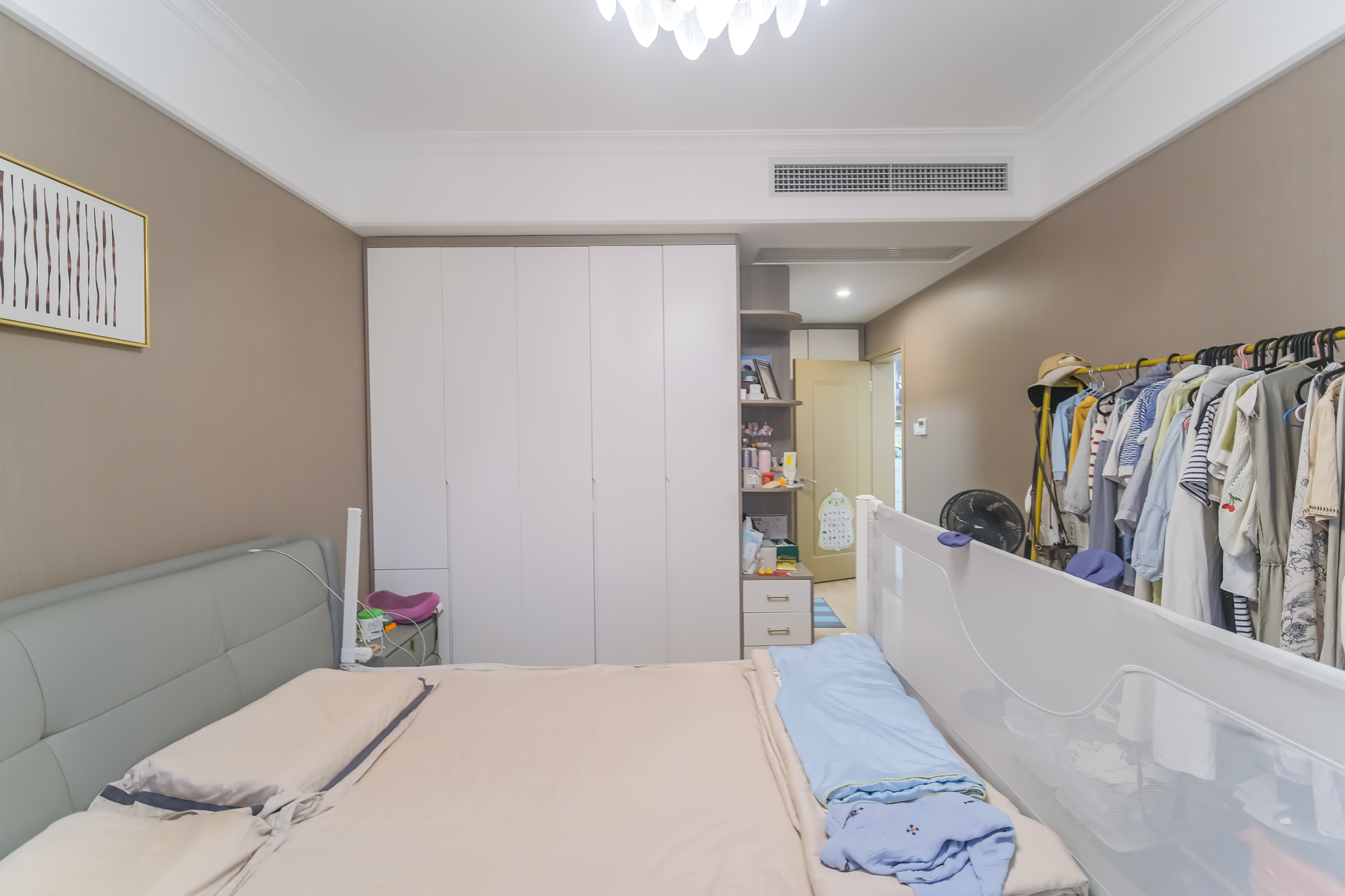 运达锦绣广场 3室2厅2卫 168.00万 运达锦绣广场 3室2厅2卫 168.00万卧室