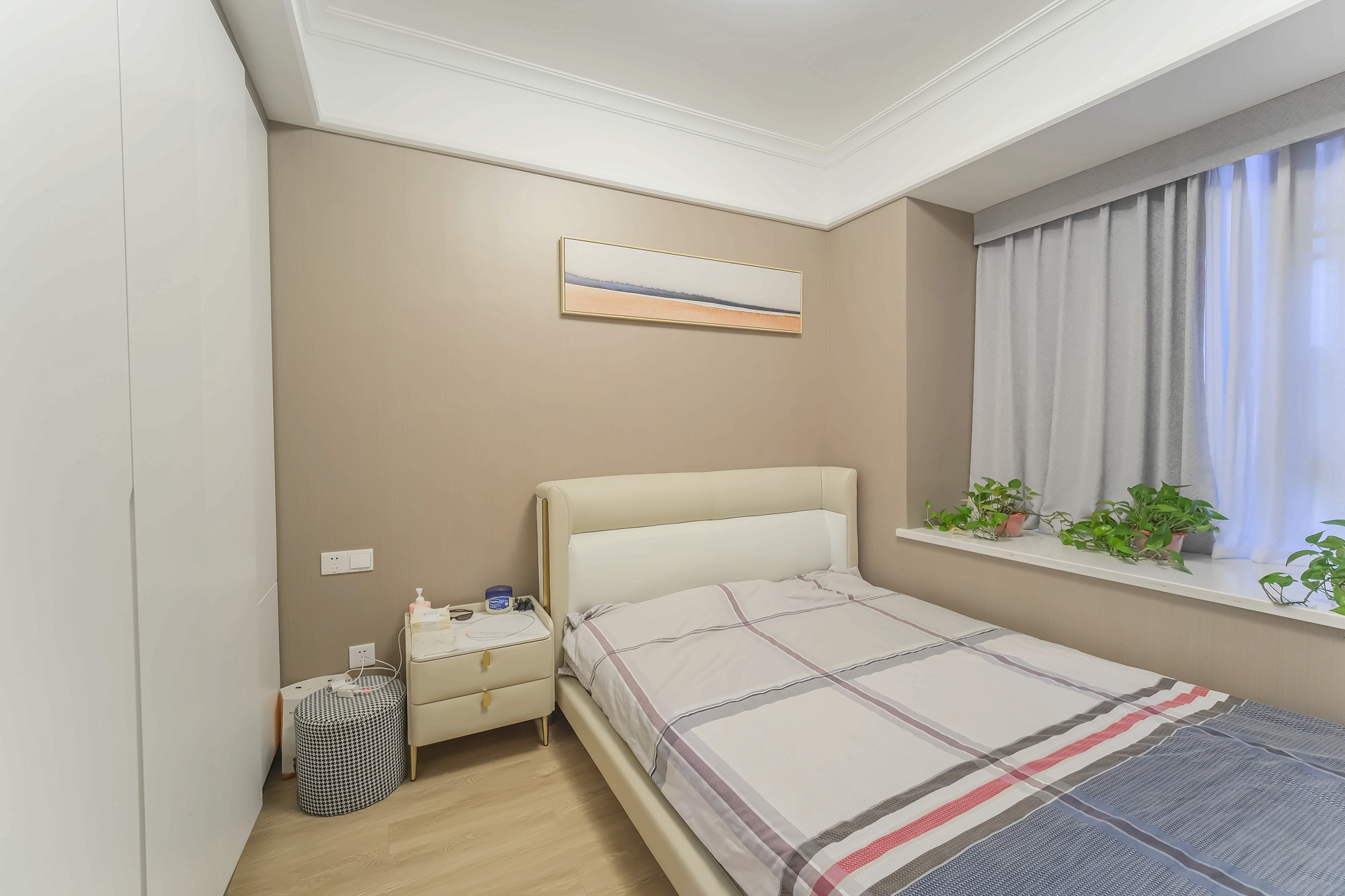 运达锦绣广场 3室2厅2卫 168.00万 运达锦绣广场 3室2厅2卫 168.00万卧室