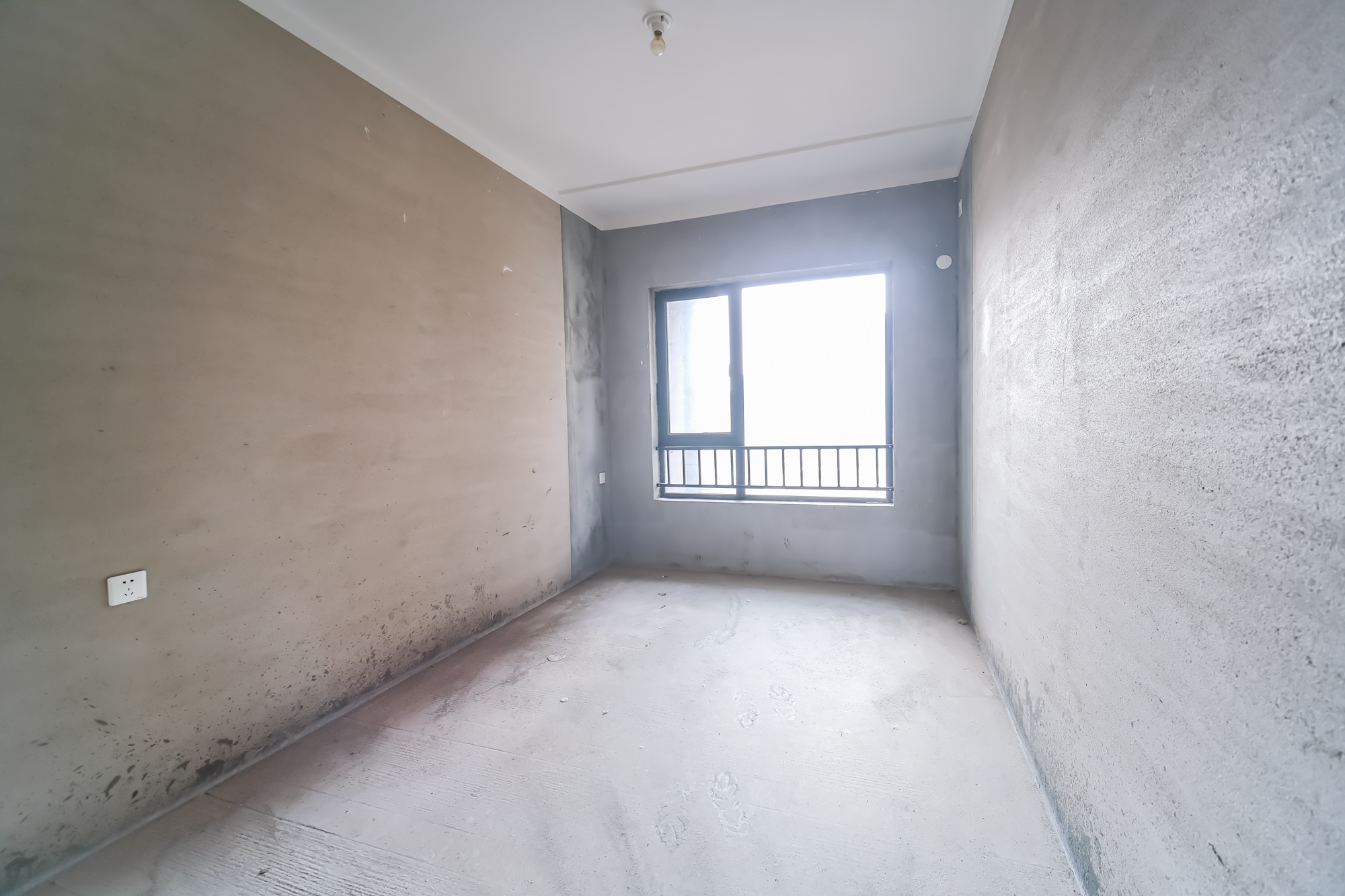 荣盛城  4室2厅2卫    82.8万 荣盛城  4室2厅2卫    82.8万卧室