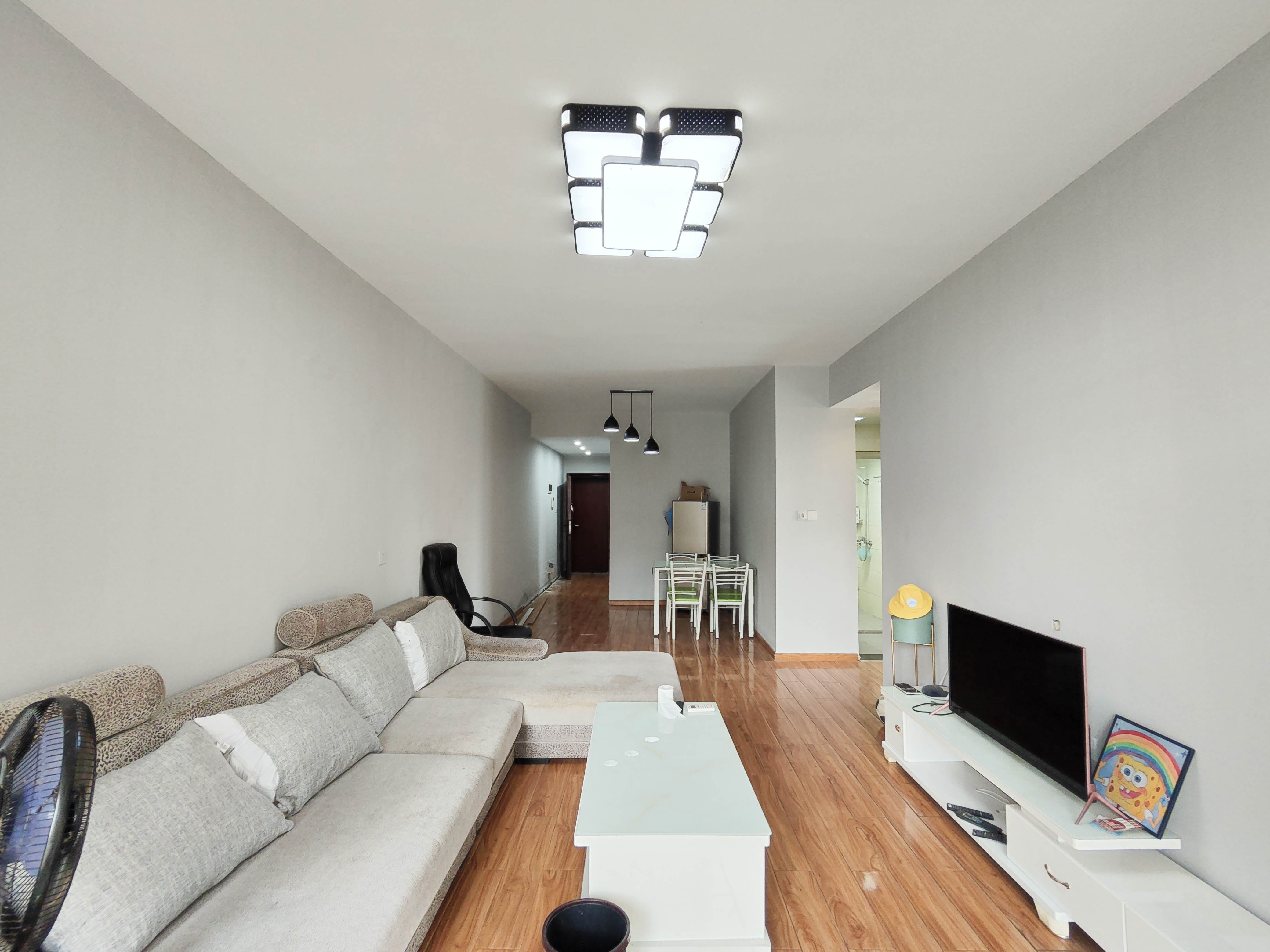 南城印象 3室2厅1卫 96.0万 南城印象 3室2厅1卫 96.0万客厅