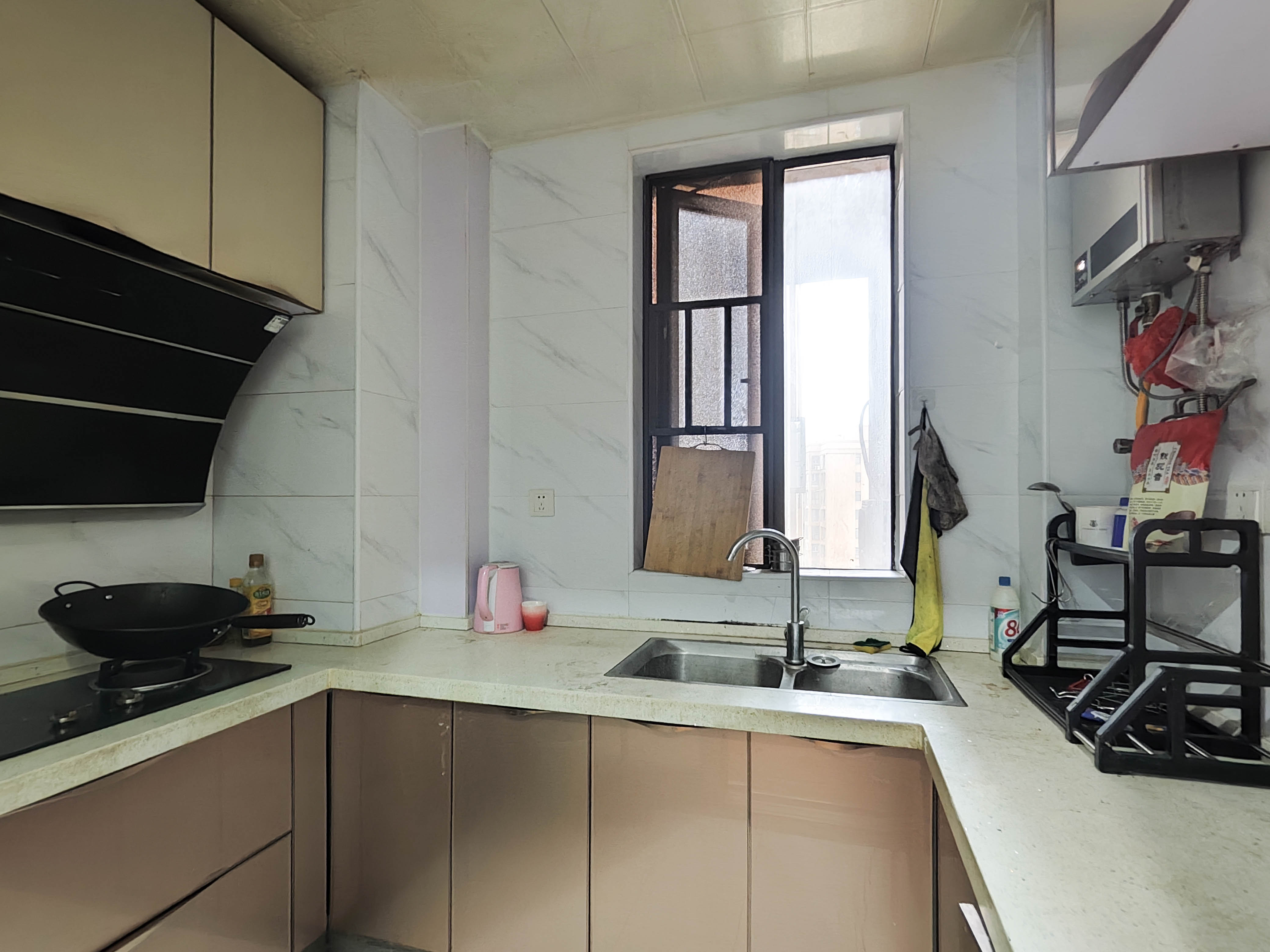 南城印象 3室2厅1卫 96.0万 南城印象 3室2厅1卫 96.0万其他