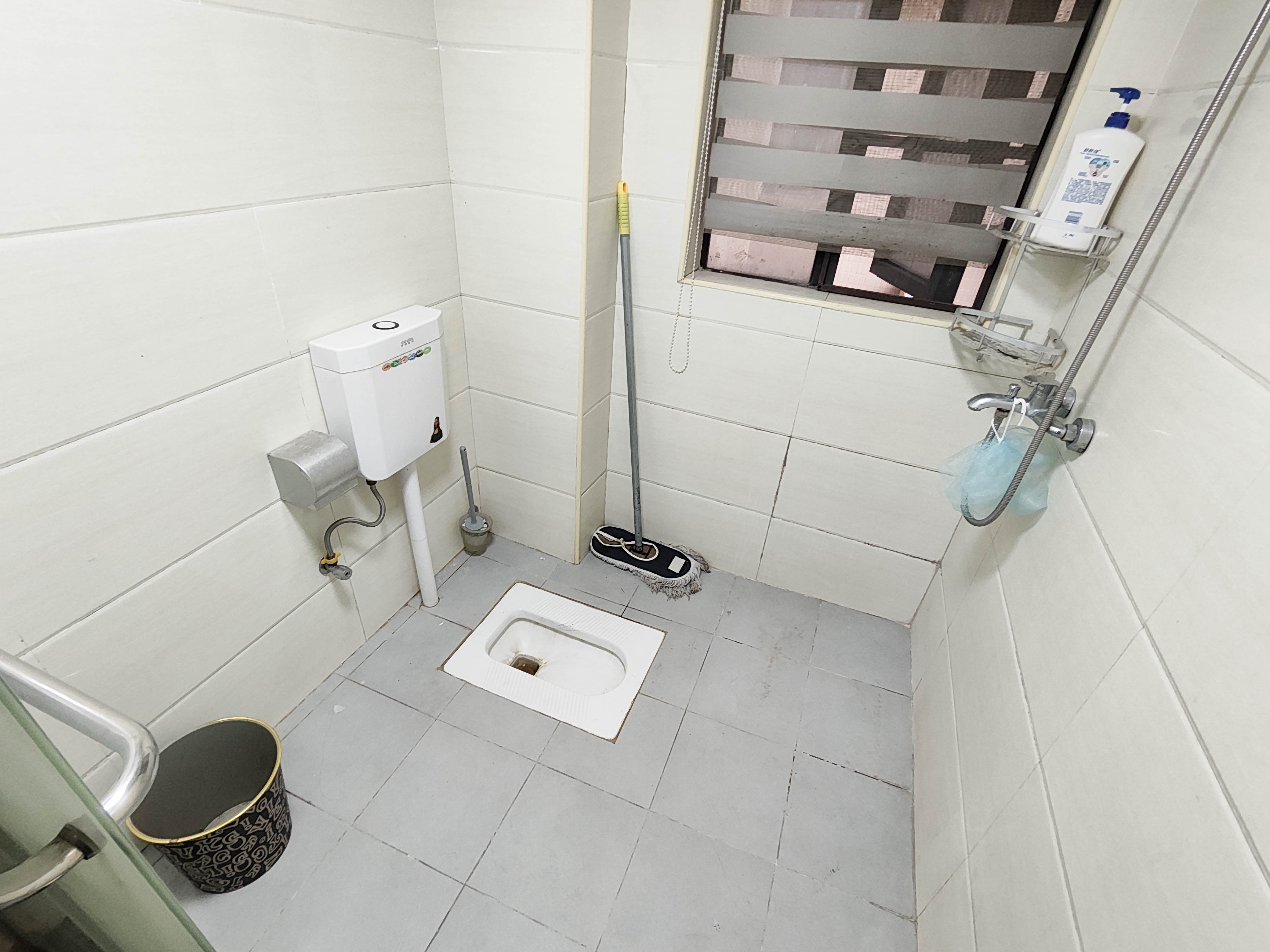 南城印象 3室2厅1卫 96.0万 南城印象 3室2厅1卫 96.0万卫生间