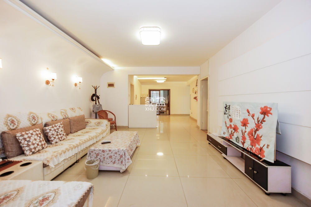 德馨园  3室2厅2卫    67.0万