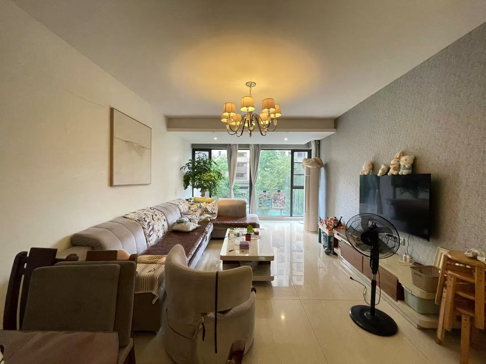 蓝溪谷 3室2厅2卫 62.0万 蓝溪谷 3室2厅2卫 62.0万室内图