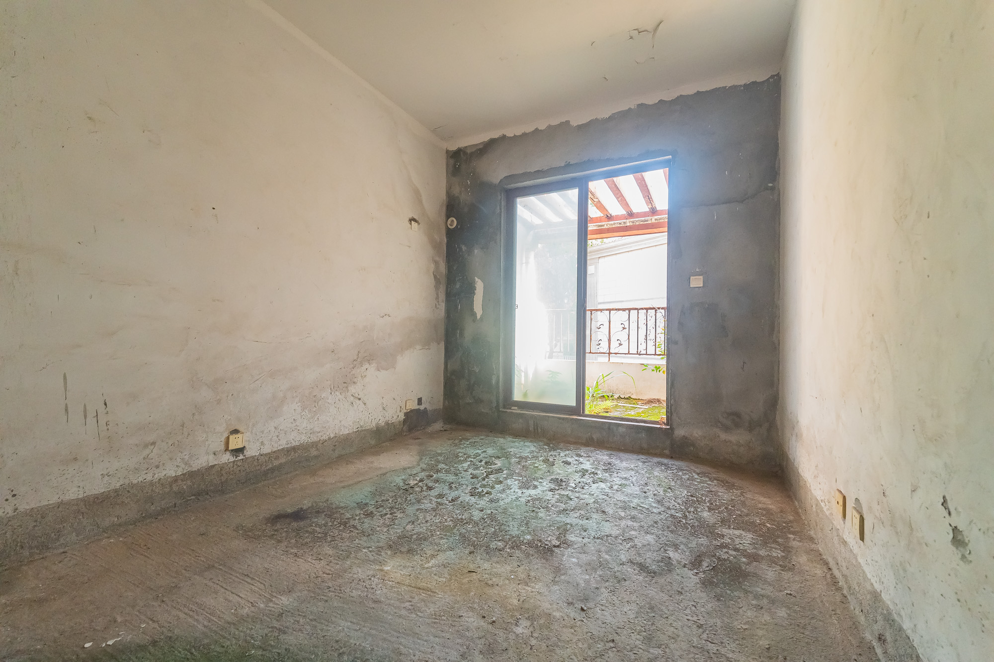 鹏基诺亚山林 5室3厅3卫 395.0万 鹏基诺亚山林 5室3厅3卫 395.0万其他