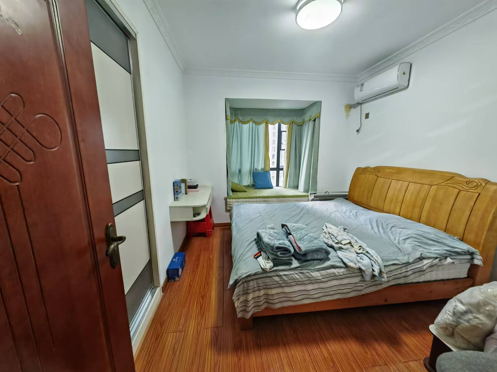 城市公园 3室2厅2卫 55.0万 城市公园 3室2厅2卫 55.0万室内图