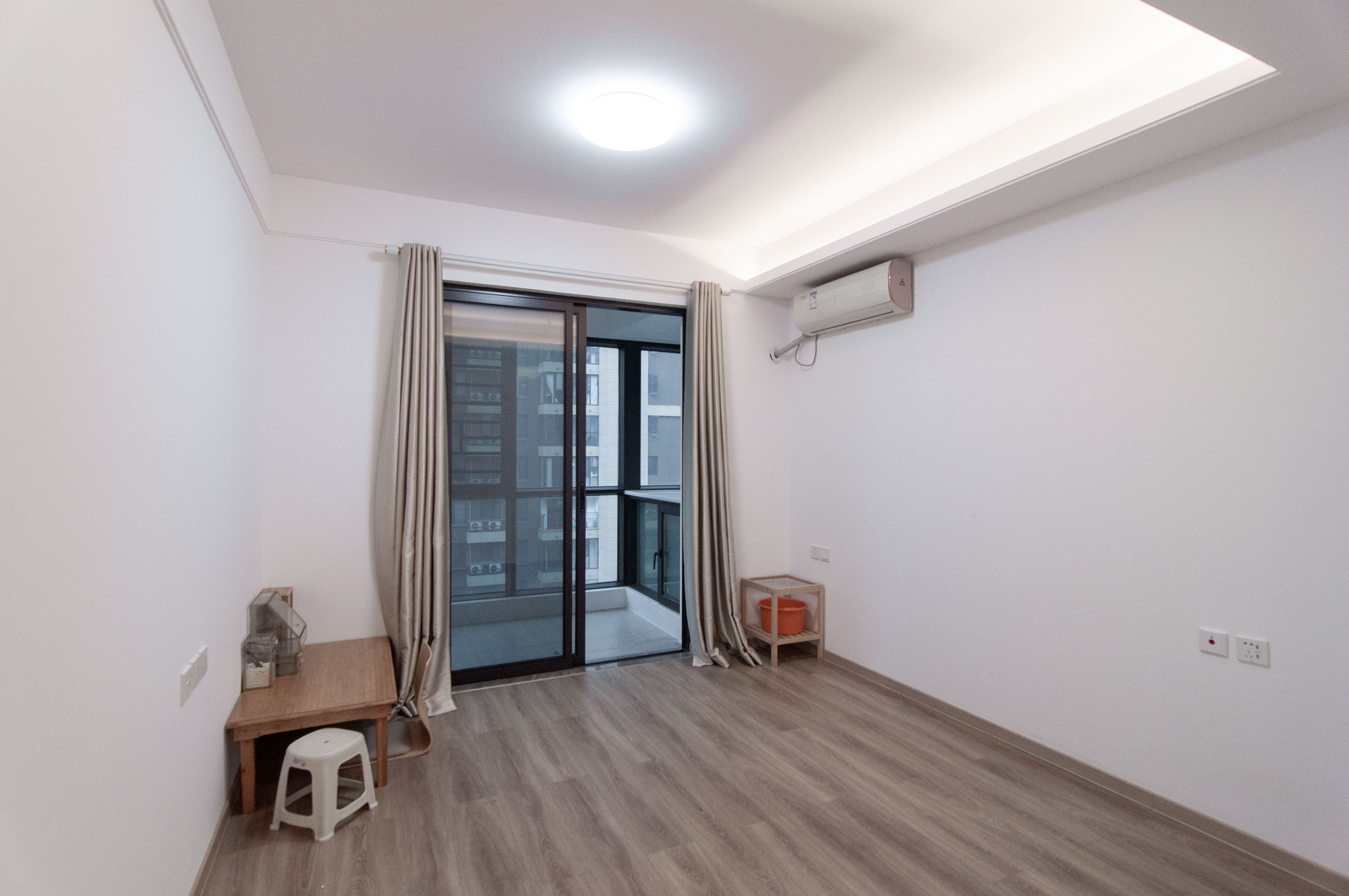 梅溪湖玺悦(新城金茂梦想玺悦) 3室2厅2卫 160.0万 梅溪湖玺悦(新城金茂梦想玺悦) 3室2厅2卫 160.0万其他