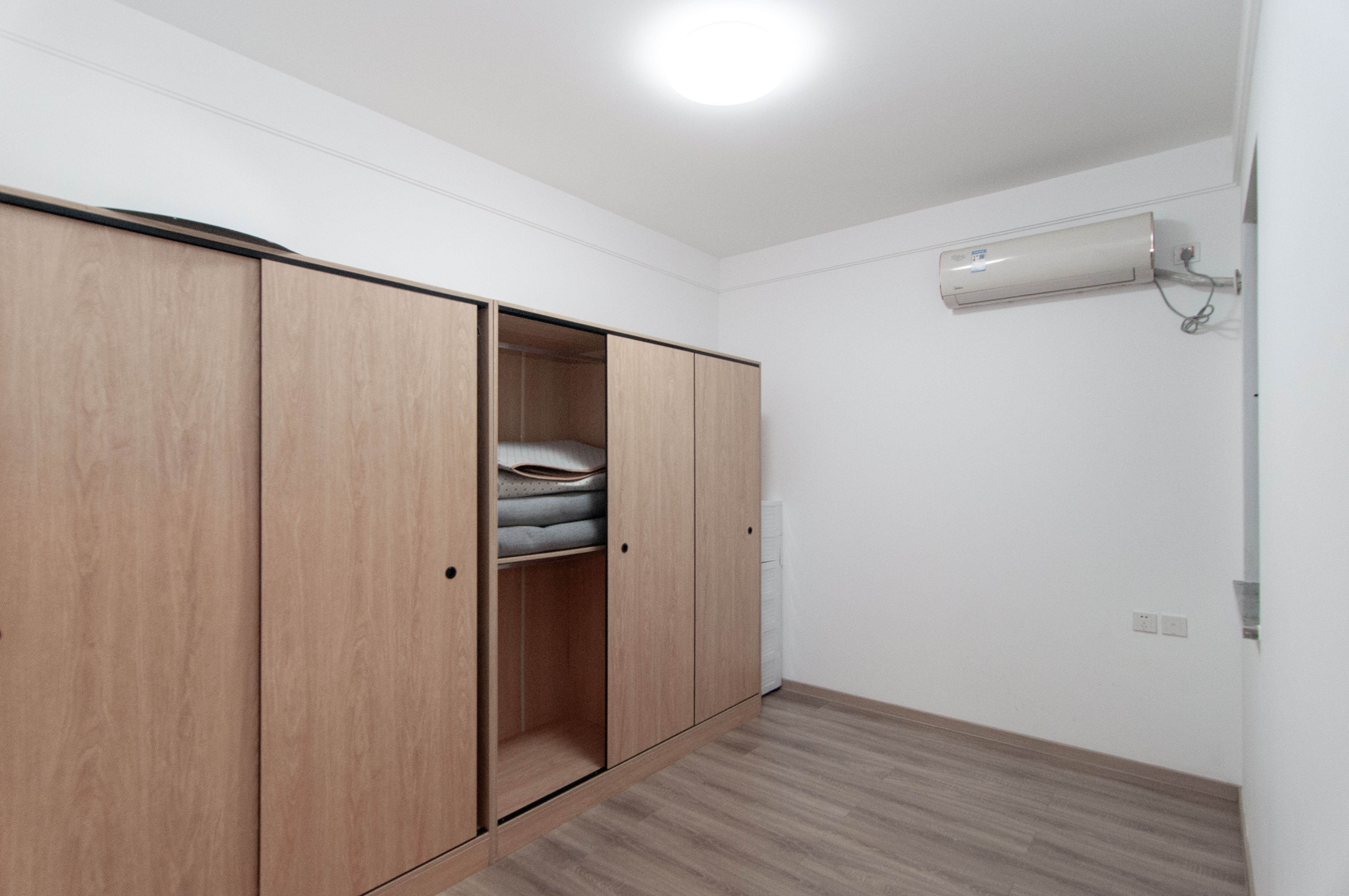 梅溪湖玺悦(新城金茂梦想玺悦) 3室2厅2卫 160.0万 梅溪湖玺悦(新城金茂梦想玺悦) 3室2厅2卫 160.0万其他