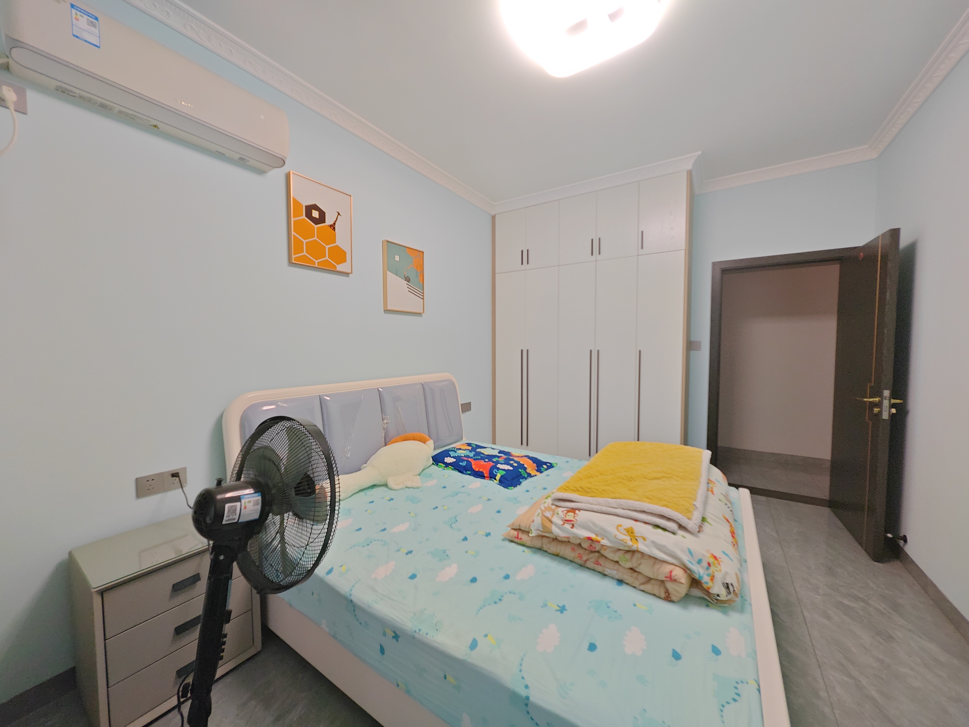 经世龙城 4室2厅2卫 145.8万 经世龙城 4室2厅2卫 145.8万室内图