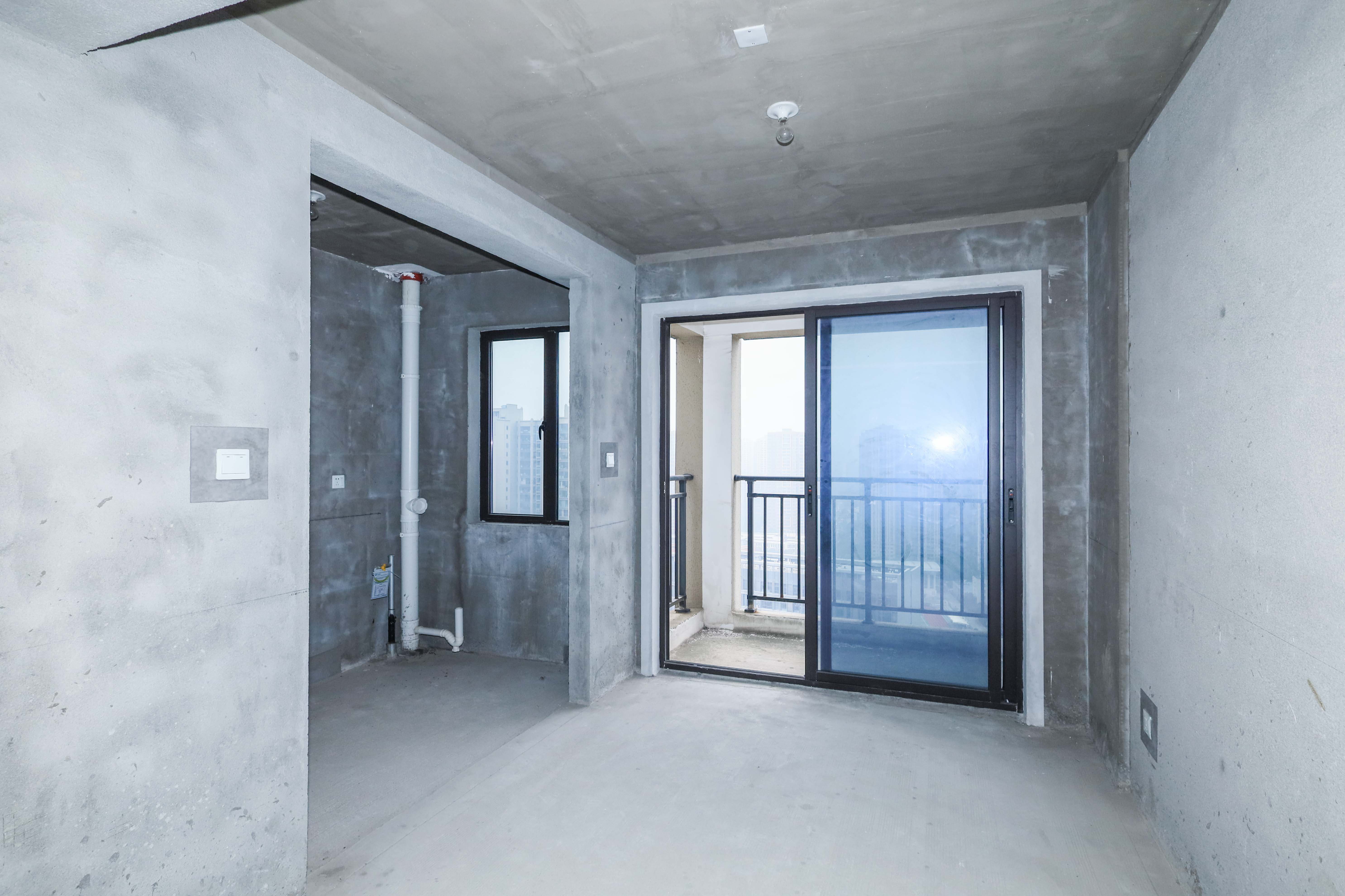 中国铁建梅溪青秀二期  4室2厅2卫   126.00万其他