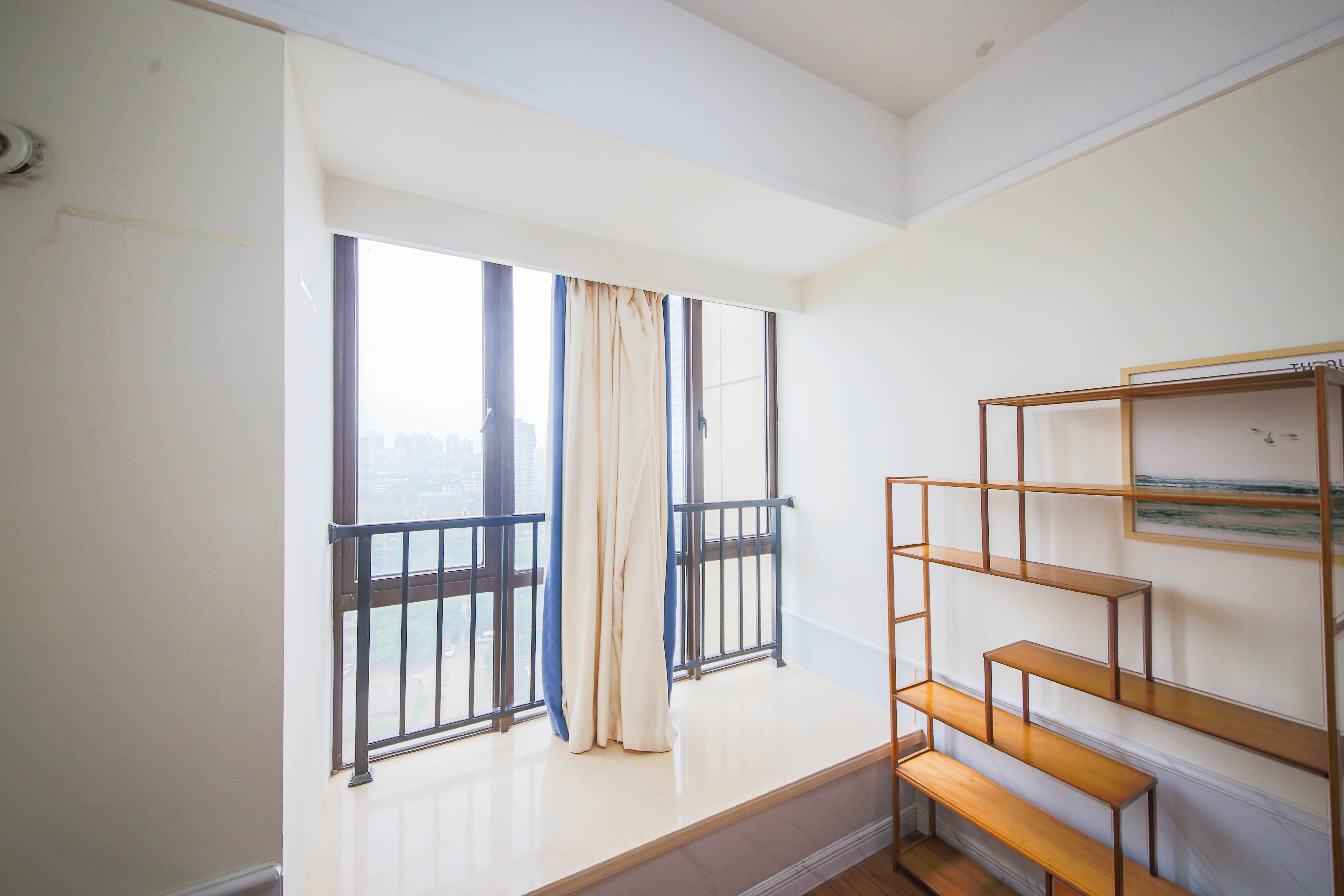 中建信和城  1室1厅1卫   55.00万阳台