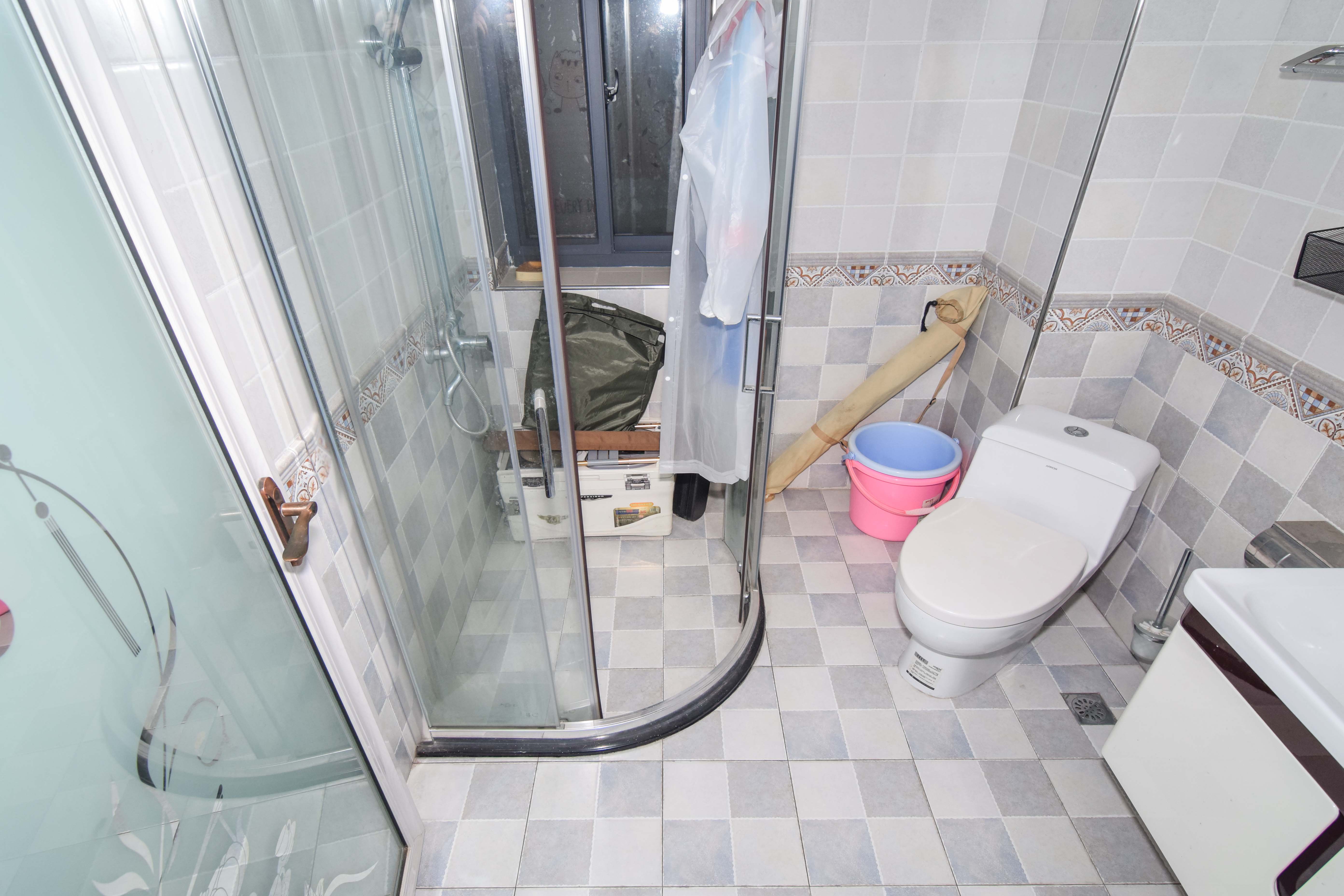 勤诚达新界 3室2厅2卫 110.0万 勤诚达新界 3室2厅2卫 110.0万卫生间