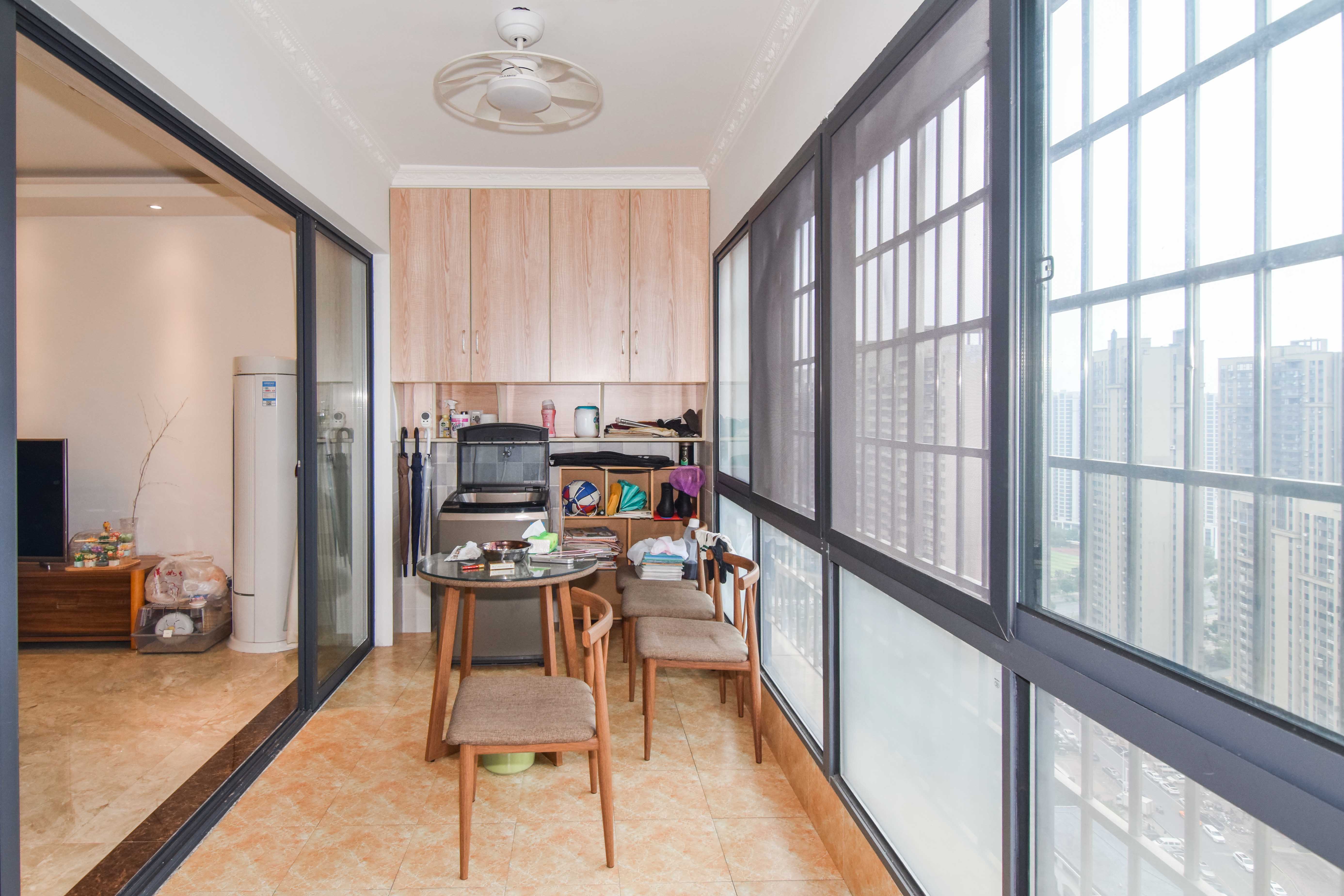 勤诚达新界 3室2厅2卫 110.0万 勤诚达新界 3室2厅2卫 110.0万阳台