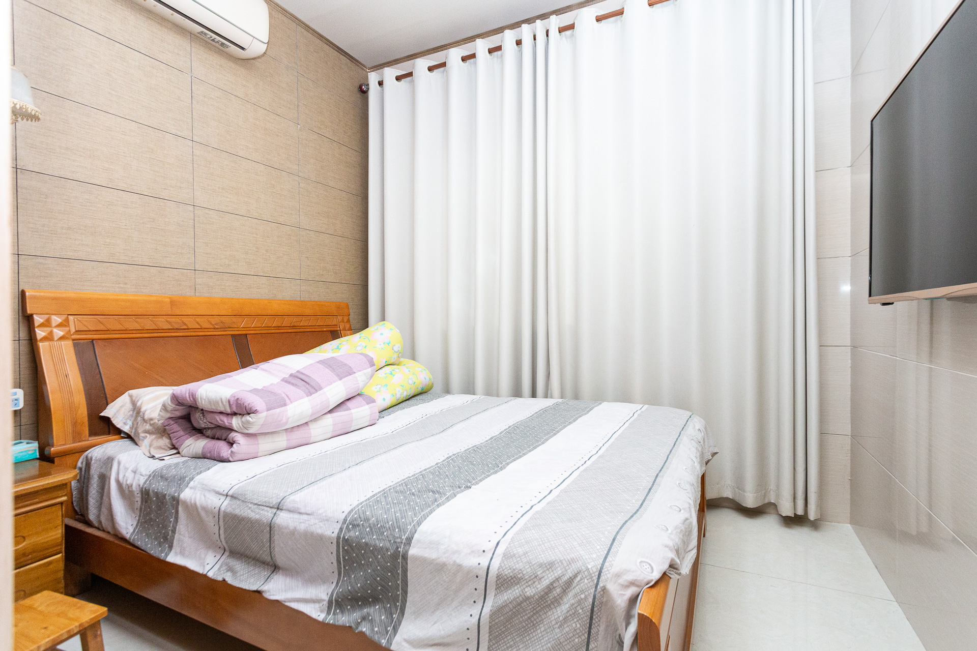 勤诚达新界  3室2厅1卫   92.00万卧室