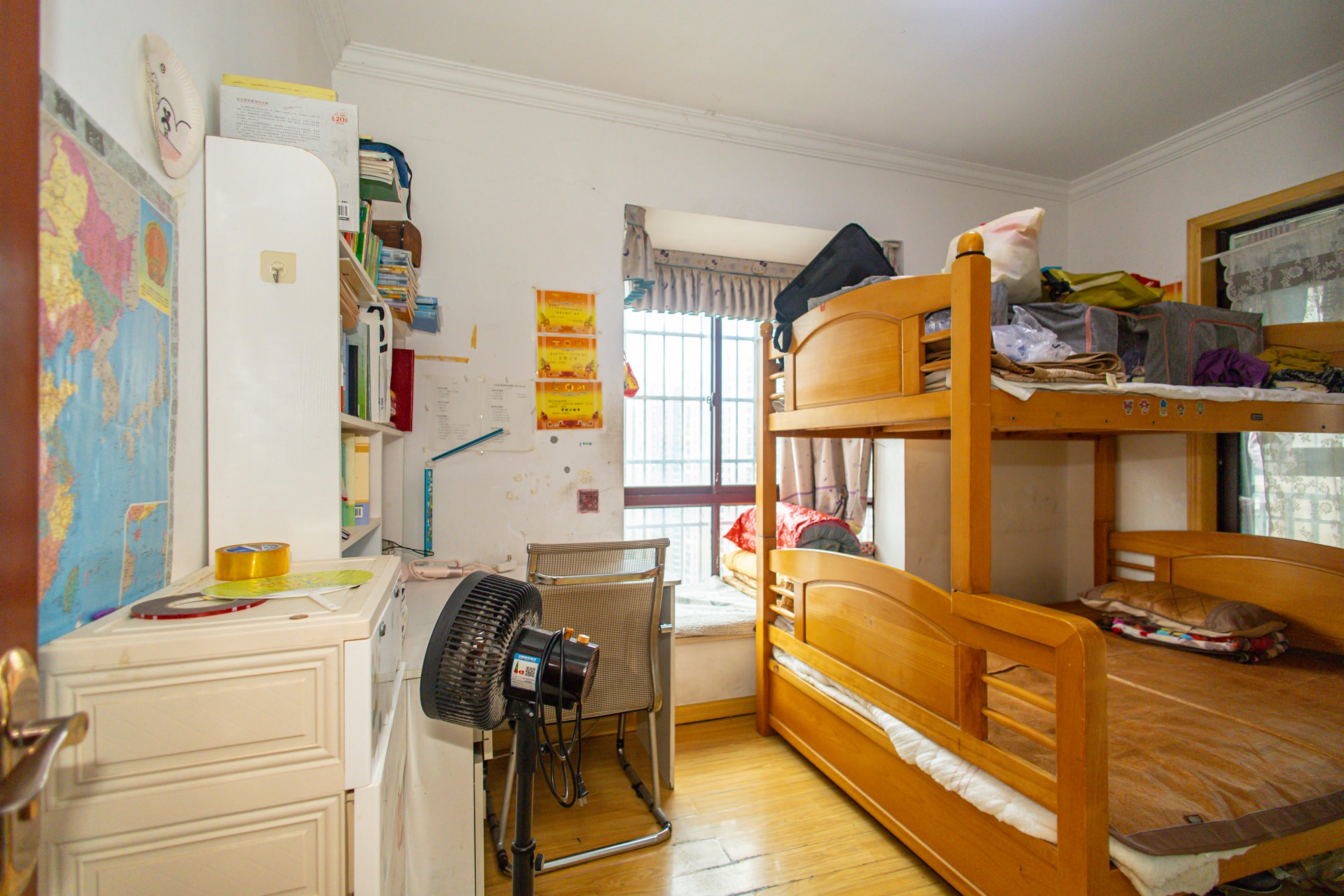 圆梦康乐城 2室2厅1卫 49.8万 圆梦康乐城 2室2厅1卫 49.8万卧室