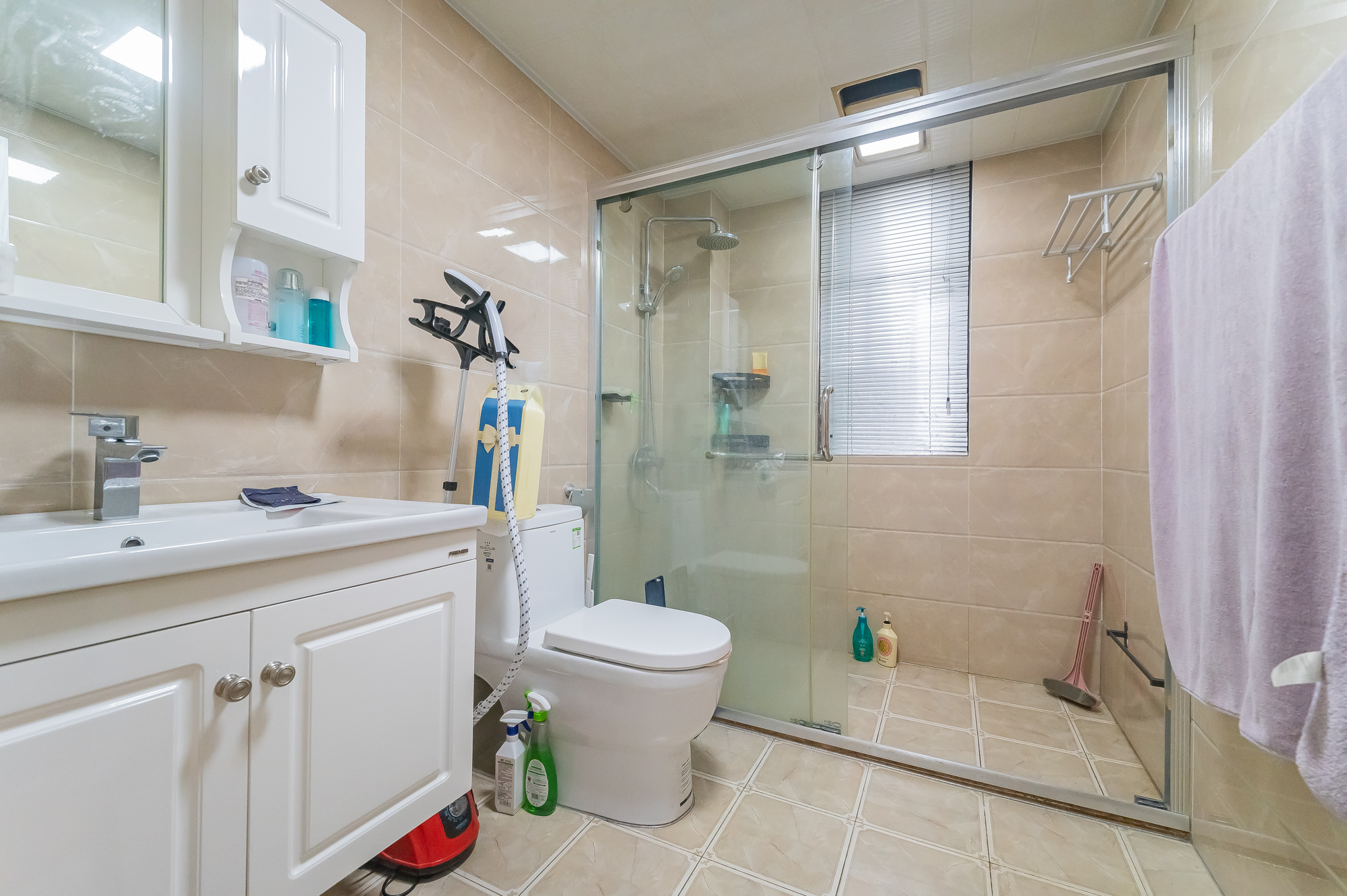 尚鑫海悦(新长海尚海城)  4室2厅2卫    98.8万 尚鑫海悦(新长海尚海城)  4室2厅2卫    98.8万卫生间