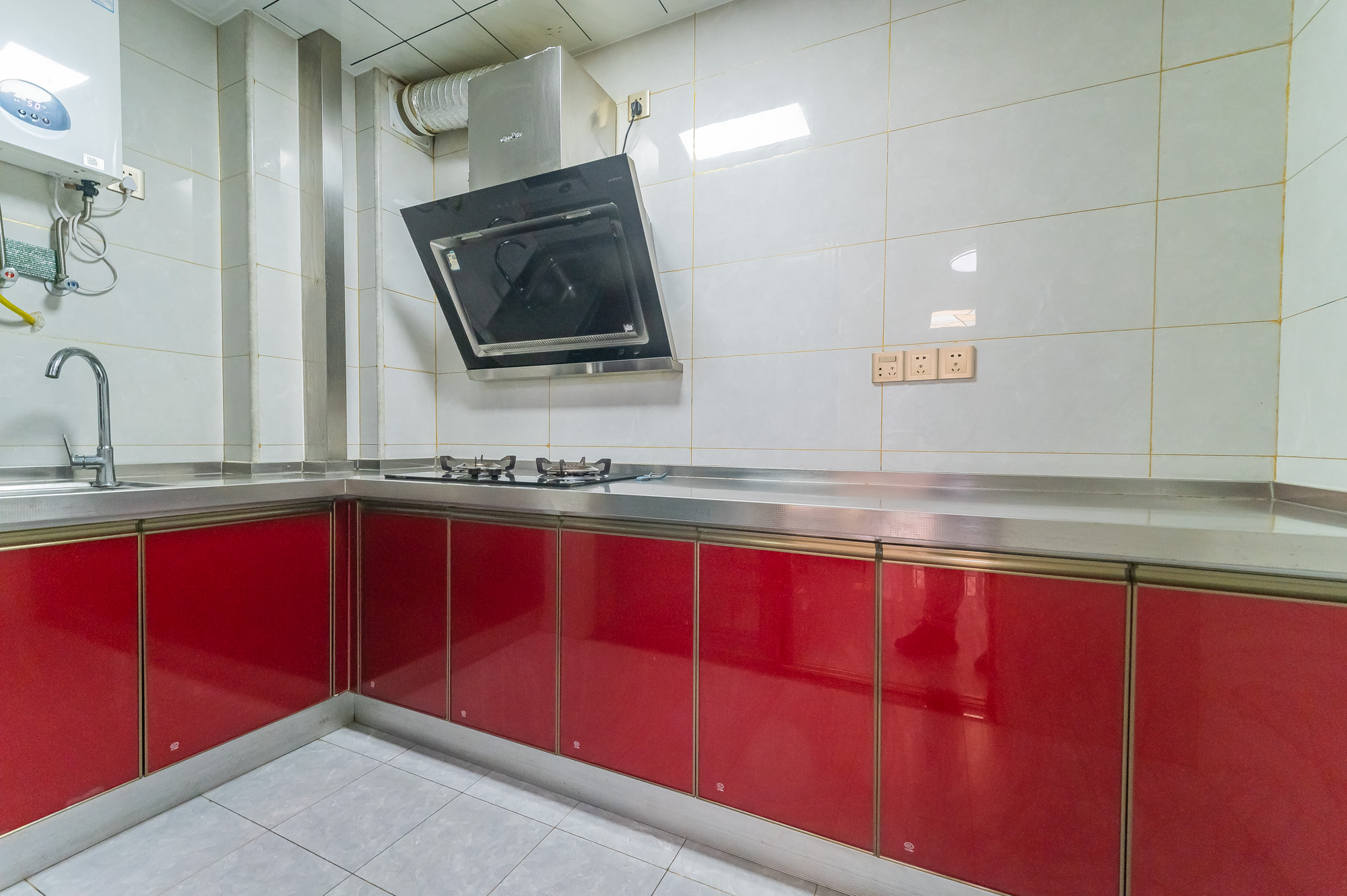 海伦春天 3室2厅1卫 70.8万 海伦春天 3室2厅1卫 70.8万厨房