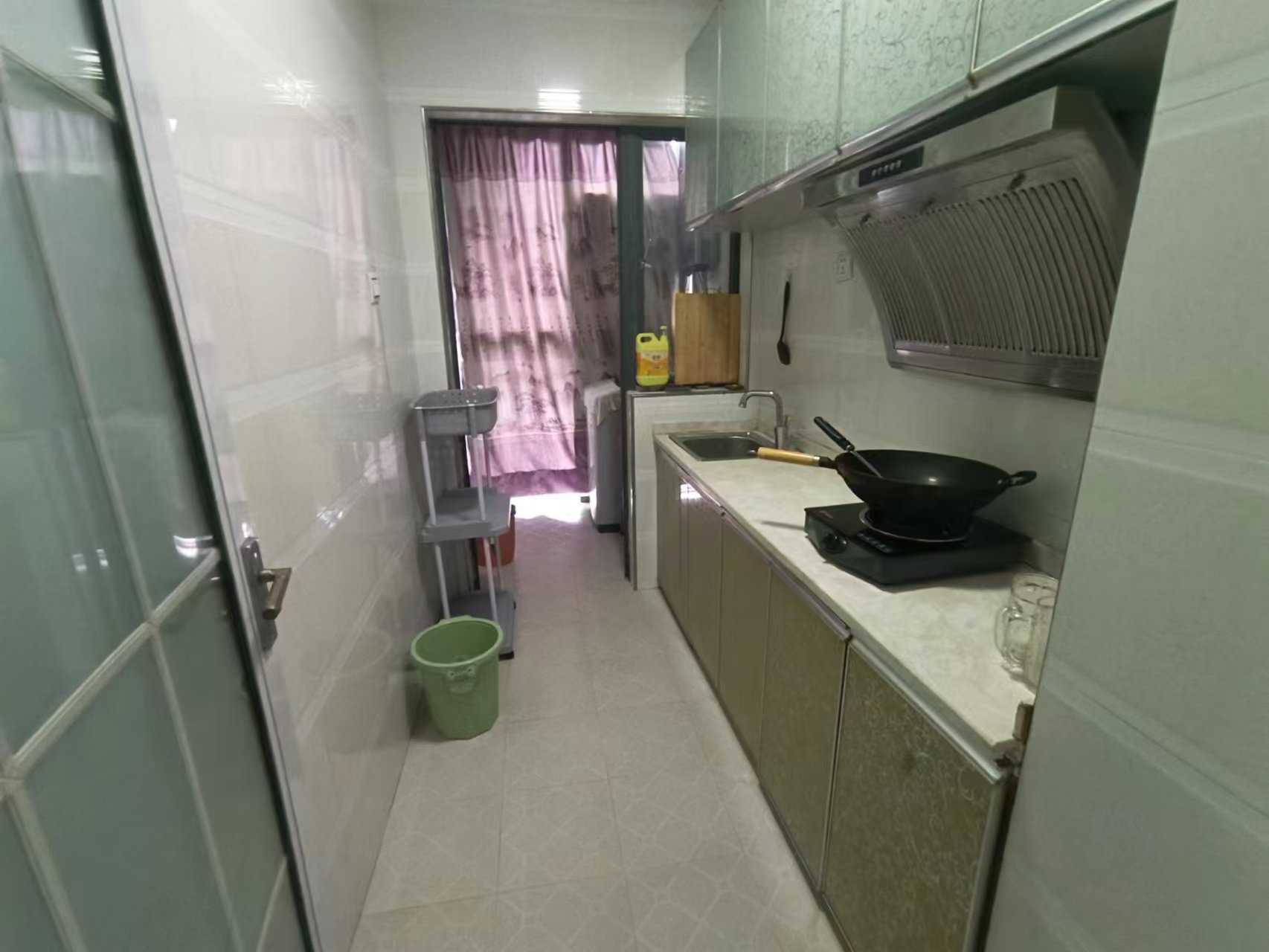 城市风景 2室2厅1卫 60.0万 城市风景 2室2厅1卫 60.0万室内图