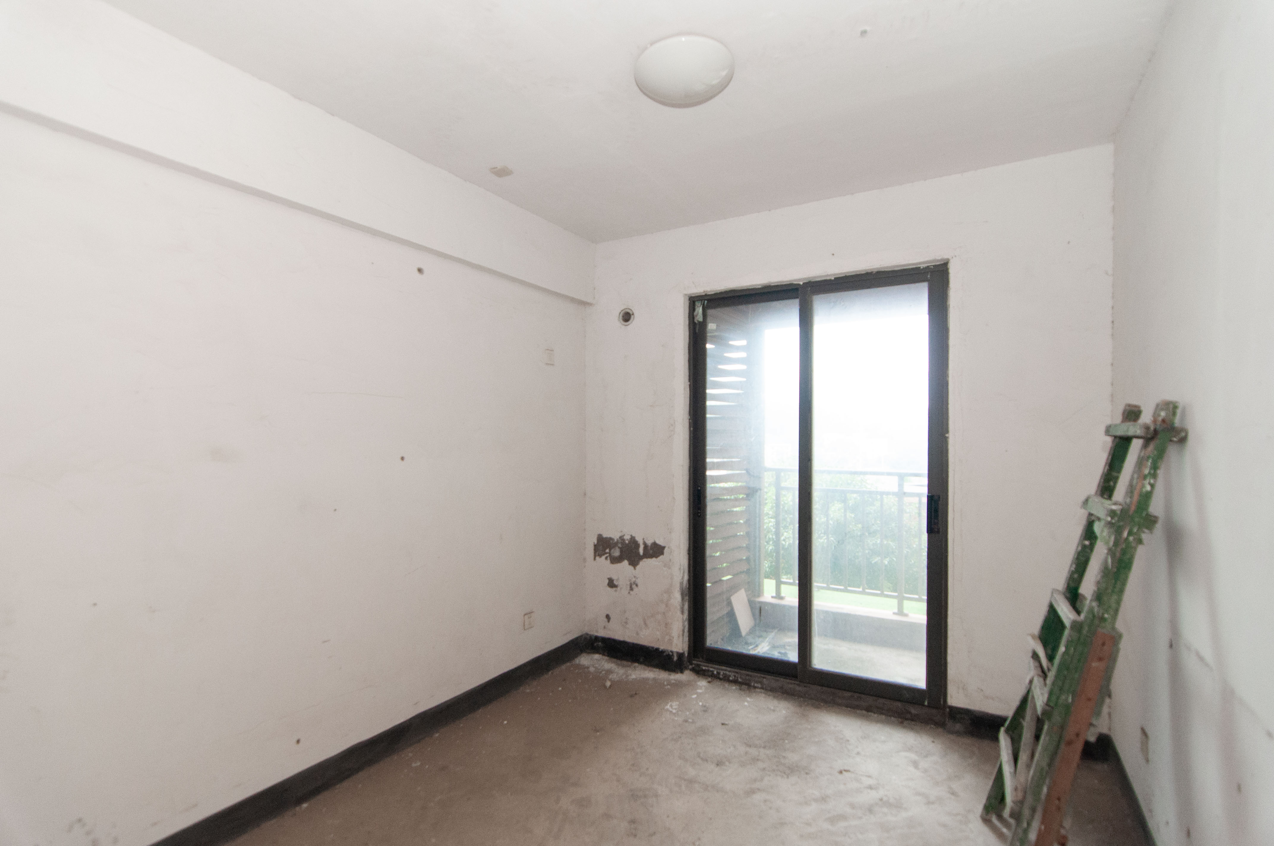 中一九骏(枫桥苑) 5室2厅2卫 130.0万 中一九骏(枫桥苑) 5室2厅2卫 130.0万其他