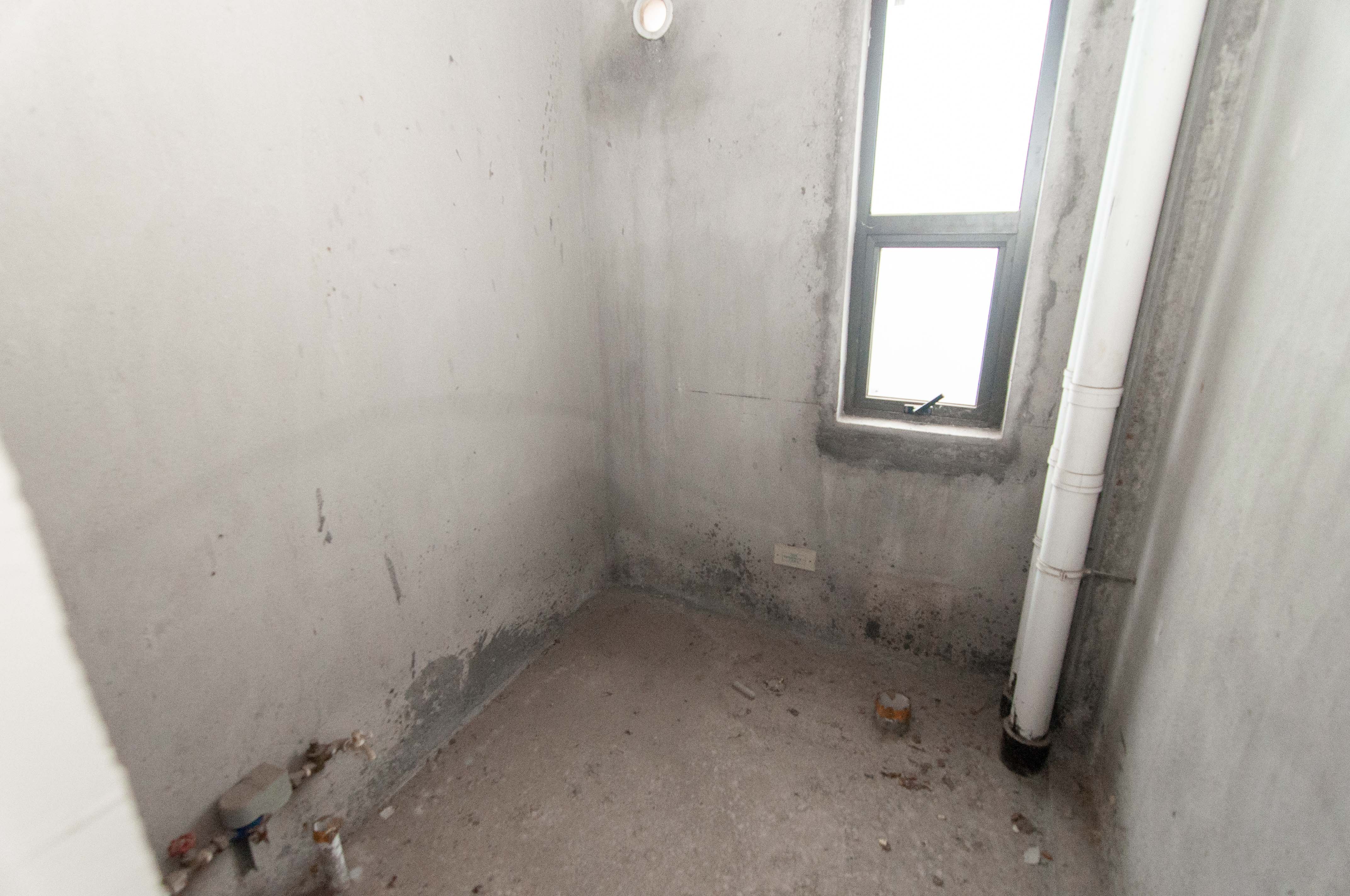 中一九骏(枫桥苑) 5室2厅2卫 130.0万 中一九骏(枫桥苑) 5室2厅2卫 130.0万其他