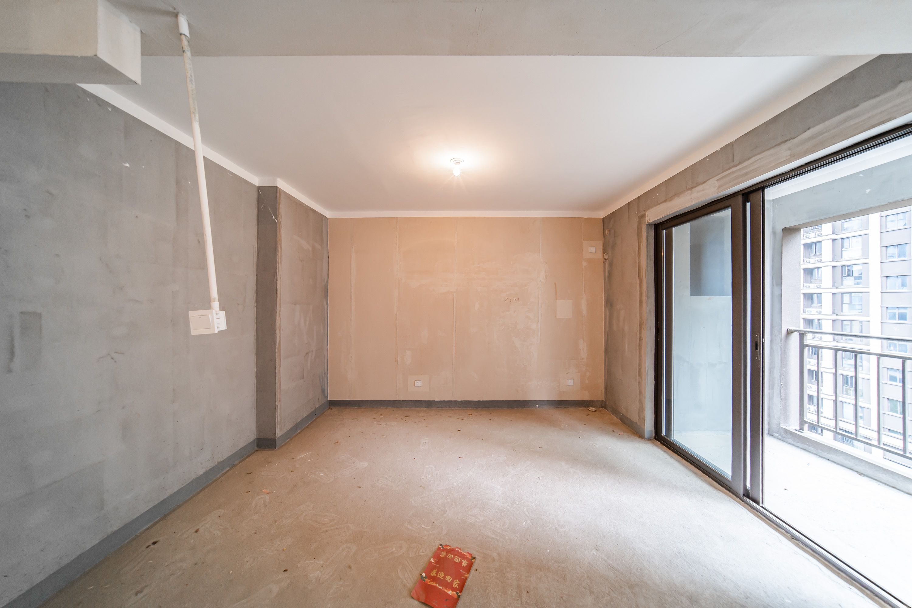 建发电建江山悦  4室2厅2卫   160.00万卧室