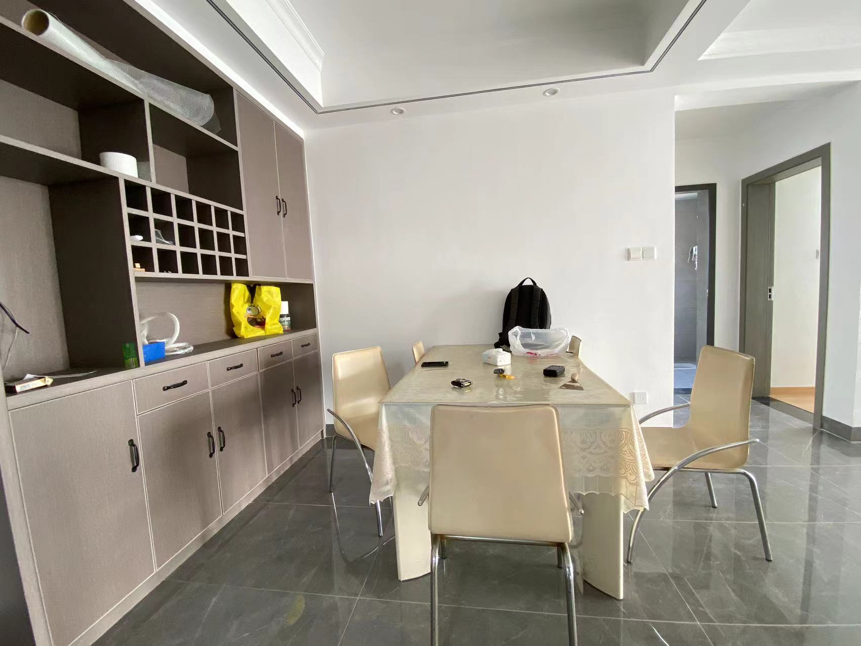 城市公园 3室2厅2卫 46.0万 城市公园 3室2厅2卫 46.0万室内图