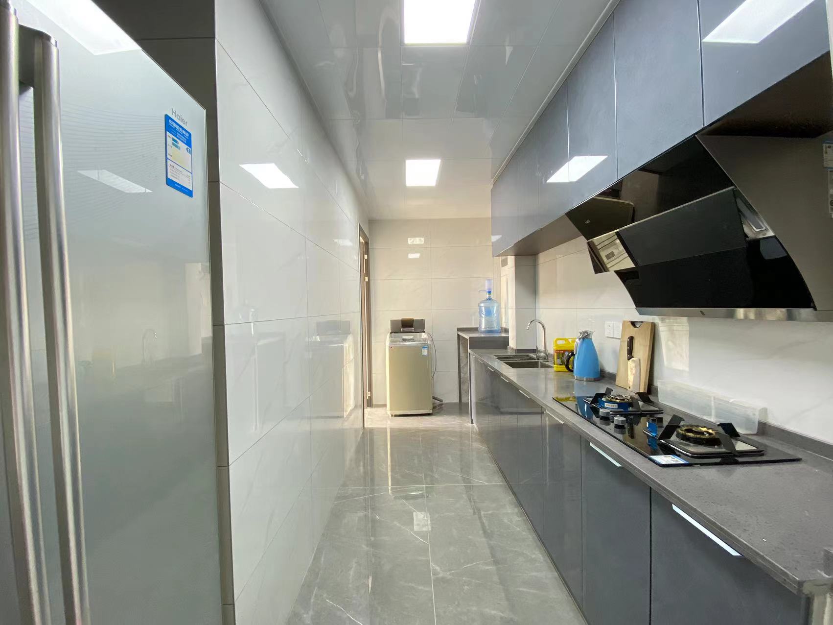 城市公园 3室2厅2卫 46.0万 城市公园 3室2厅2卫 46.0万室内图