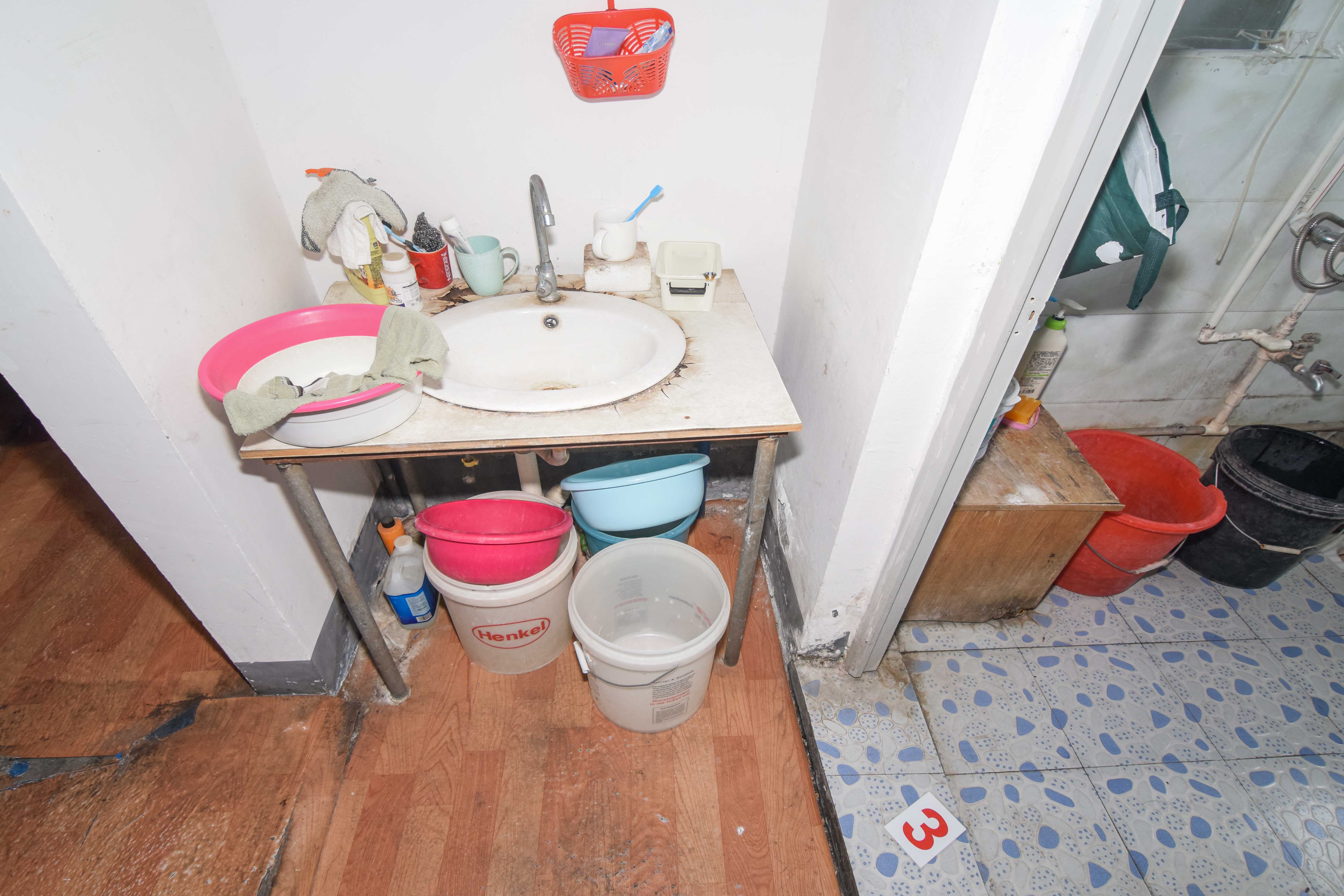 普瑞斯堡 3室2厅2卫 46.0万 普瑞斯堡 3室2厅2卫 46.0万卫生间