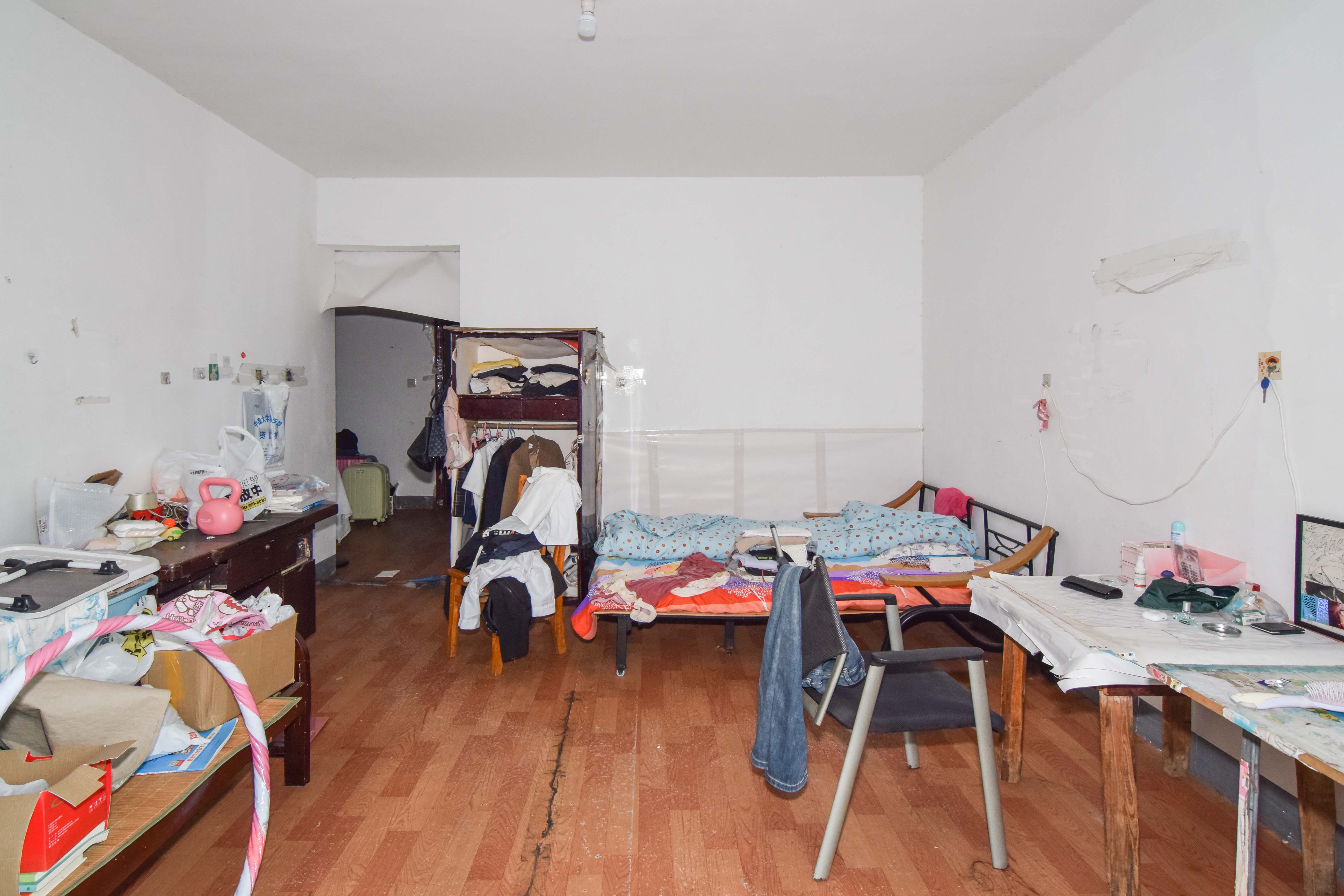 普瑞斯堡 3室2厅2卫 46.0万 普瑞斯堡 3室2厅2卫 46.0万卧室