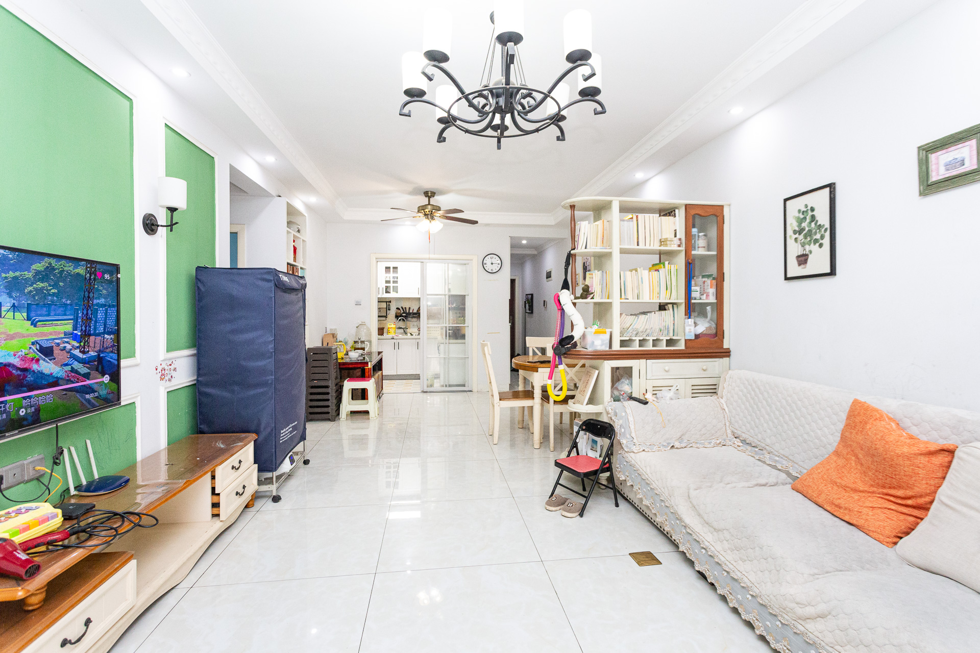 润和之悦(金泽园) 3室2厅1卫 80.0万 润和之悦(金泽园) 3室2厅1卫 80.0万客厅