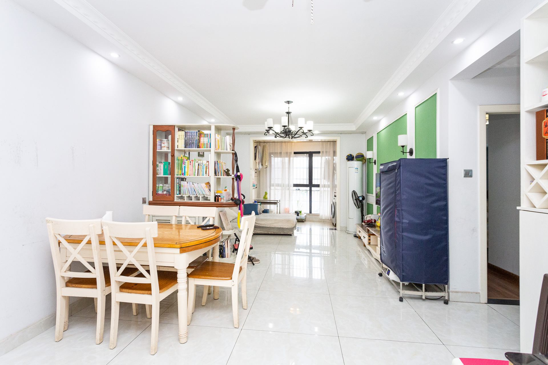 润和之悦(金泽园) 3室2厅1卫 80.0万 润和之悦(金泽园) 3室2厅1卫 80.0万客厅