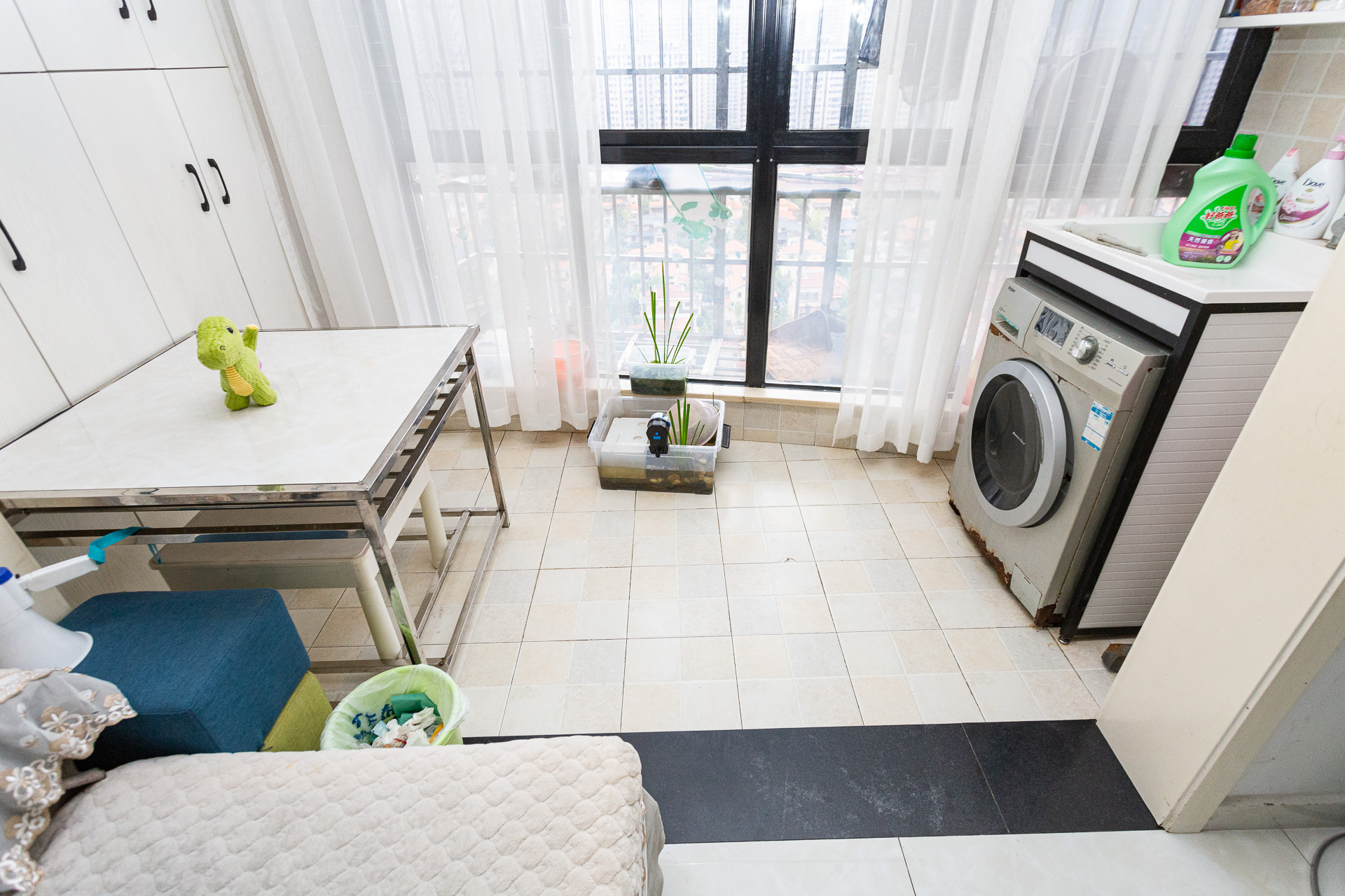 润和之悦(金泽园) 3室2厅1卫 80.0万 润和之悦(金泽园) 3室2厅1卫 80.0万阳台