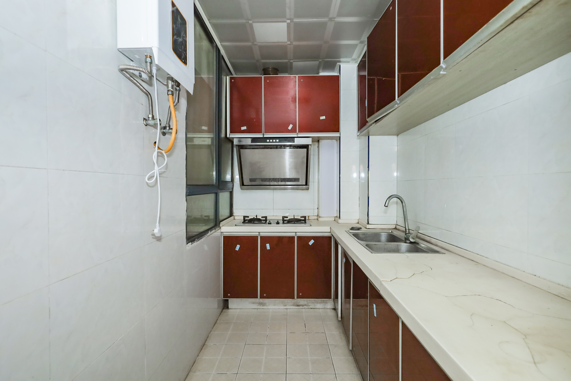 奥克斯广场 3室2厅1卫 76.0万 奥克斯广场 3室2厅1卫 76.0万厨房