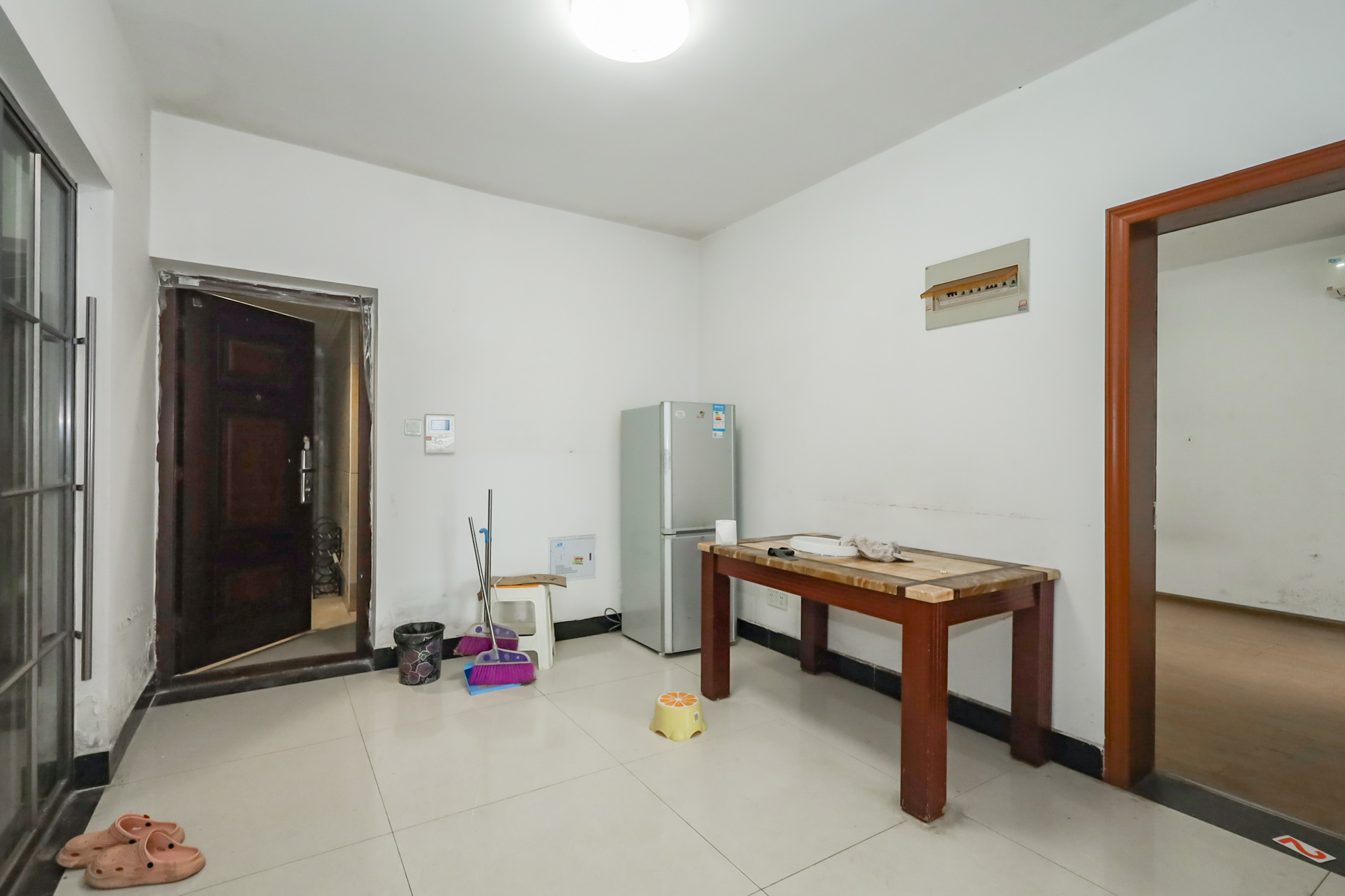 奥克斯广场 3室2厅1卫 76.0万 奥克斯广场 3室2厅1卫 76.0万其他