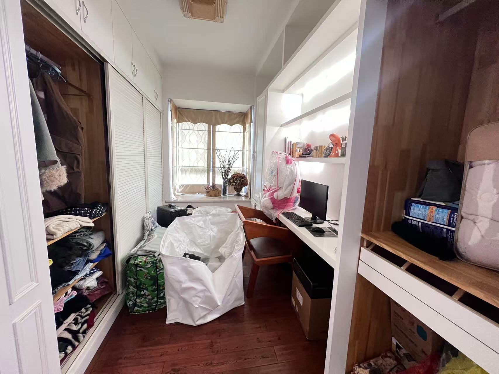 阳光新城  3室2厅2卫    70.0万 阳光新城  3室2厅2卫    70.0万室内图