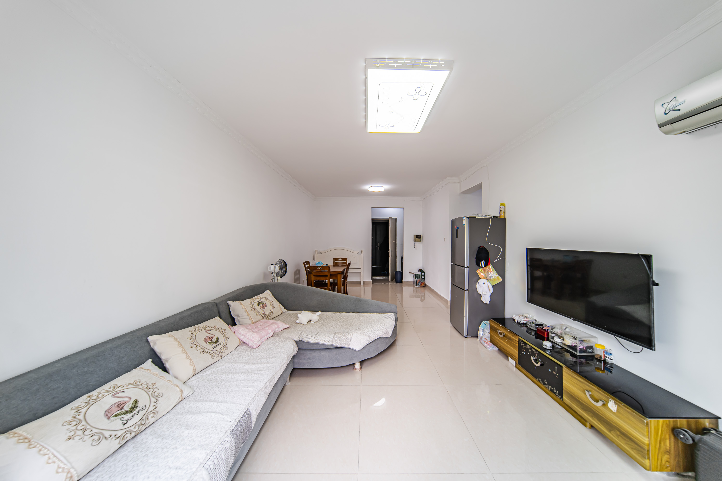 阳光100二期  2室1厅1卫    71.0万 阳光100二期  2室1厅1卫    71.0万