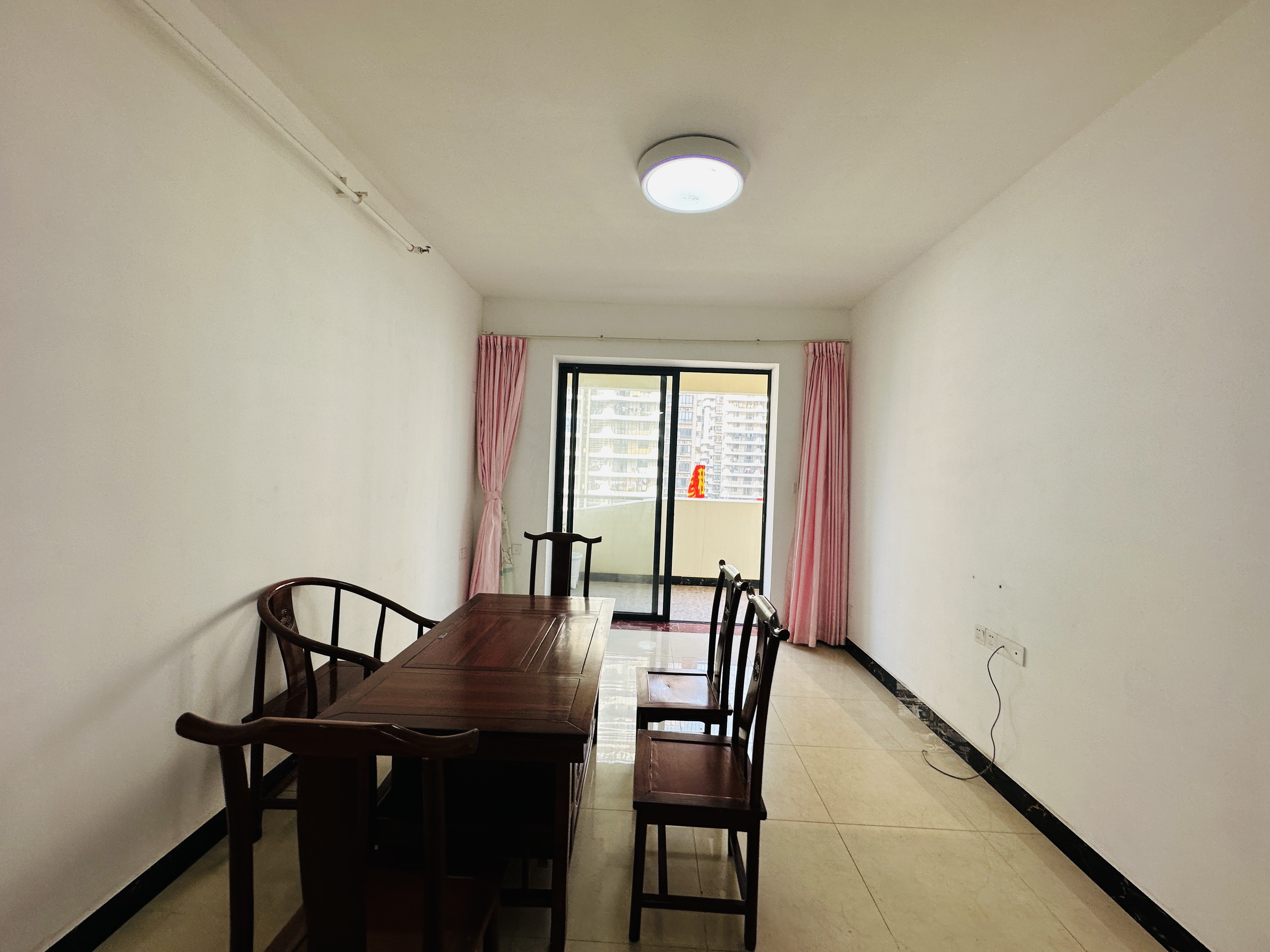 远大购物广场  2室2厅1卫    76.39万 远大购物广场  2室2厅1卫    76.39万其他