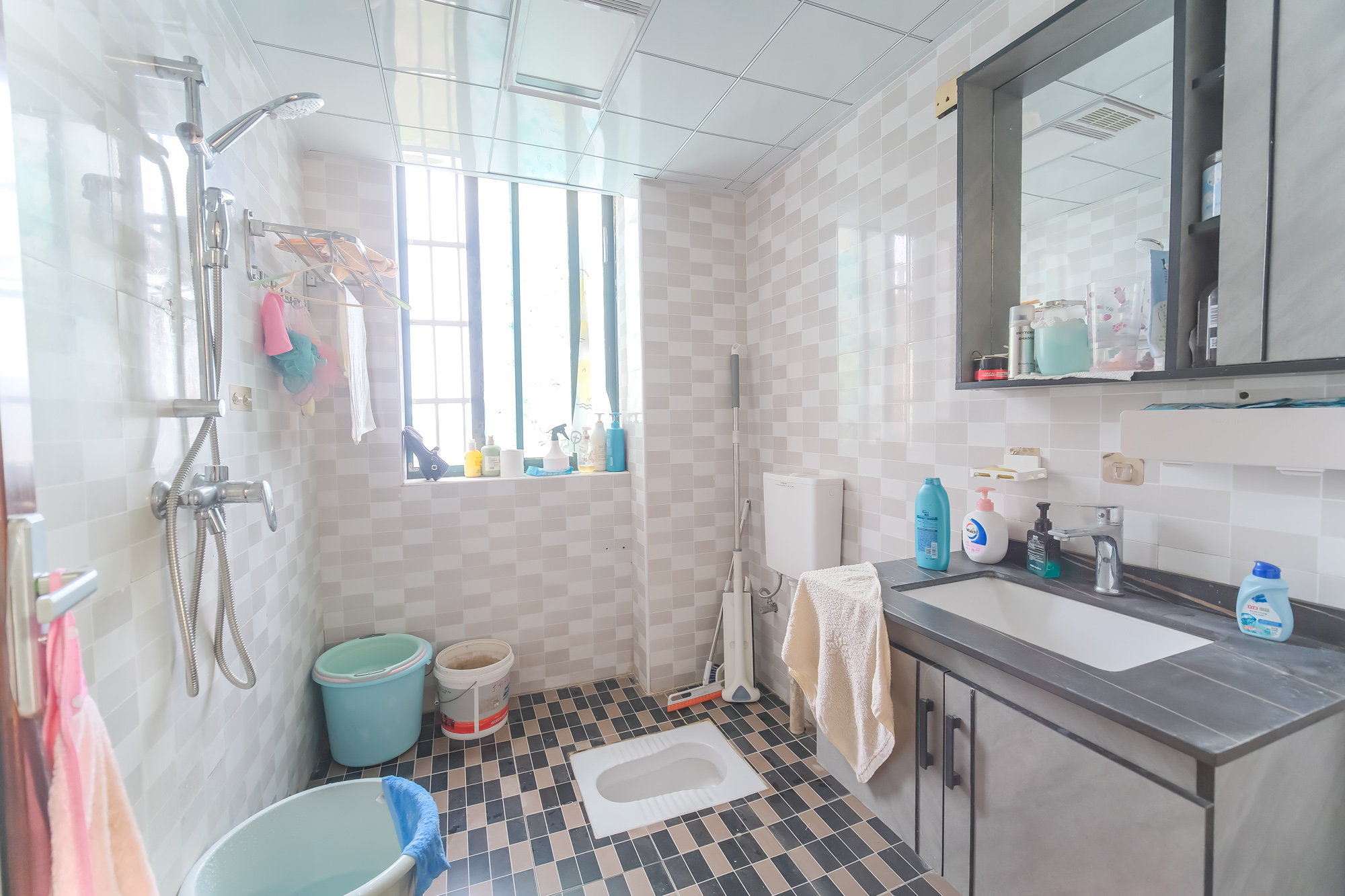 圆梦完美生活 2室2厅1卫 52.0万 圆梦完美生活 2室2厅1卫 52.0万卫生间