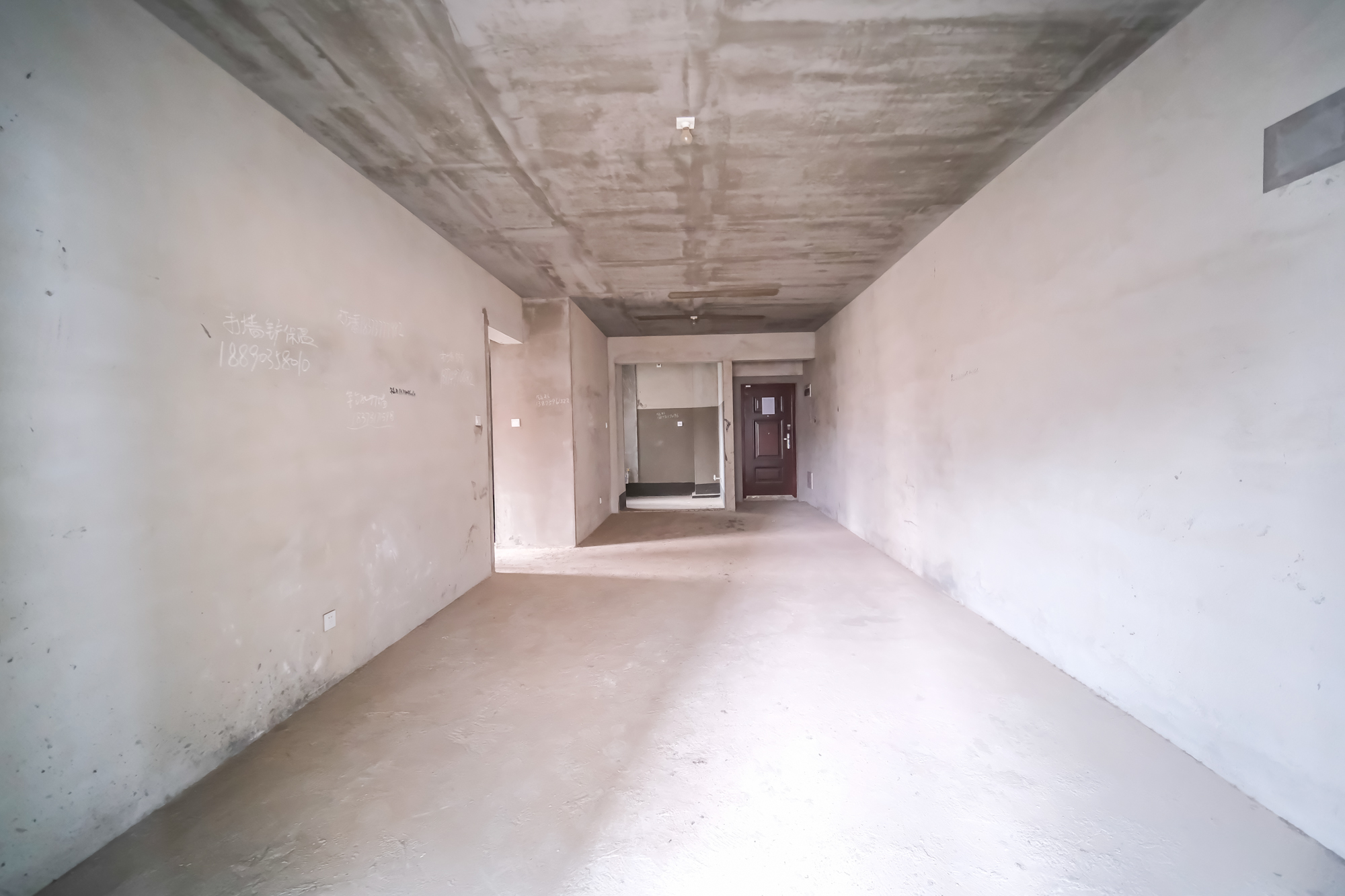 湖湘奥林匹克花园 3室2厅1卫 64.0万 湖湘奥林匹克花园 3室2厅1卫 64.0万客厅