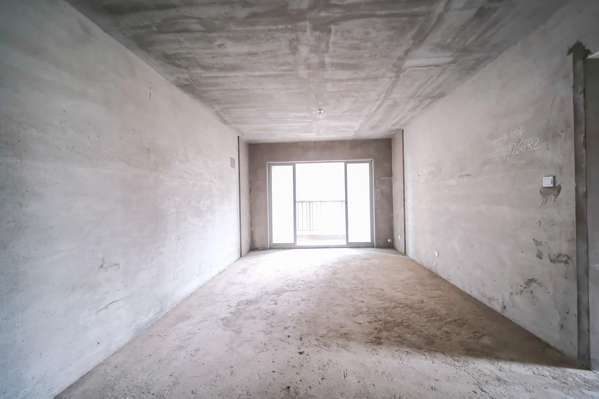 湖湘奥林匹克花园 3室2厅1卫 64.0万 湖湘奥林匹克花园 3室2厅1卫 64.0万客厅